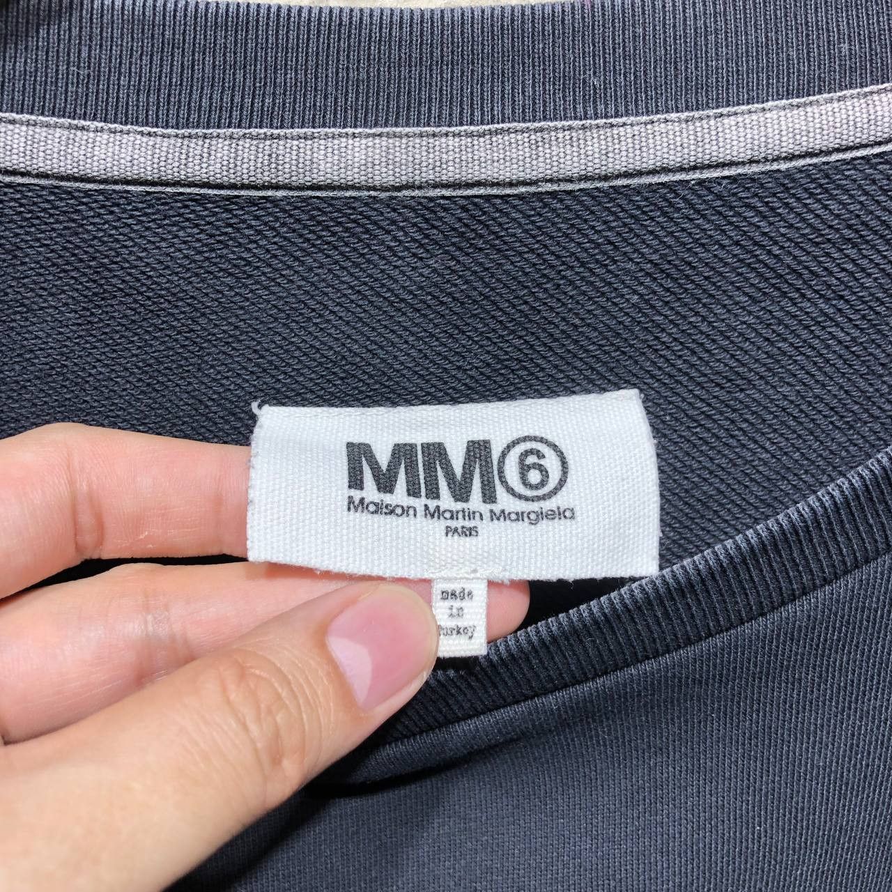 Maison Margiela Maison Margiela MM6 hand logo crewneck long sleeves Size US M / EU 48-50 / 2 - 7 Thumbnail