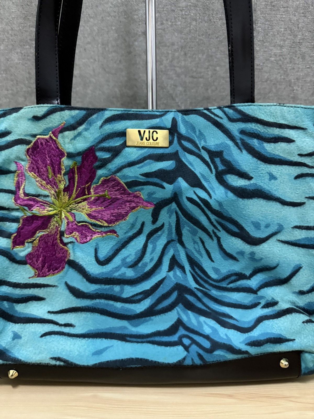 Versace Jeans Couture Versace Jeans Couture faux fur blue zebra stripe pattern. Size ONE SIZE - 3 Thumbnail