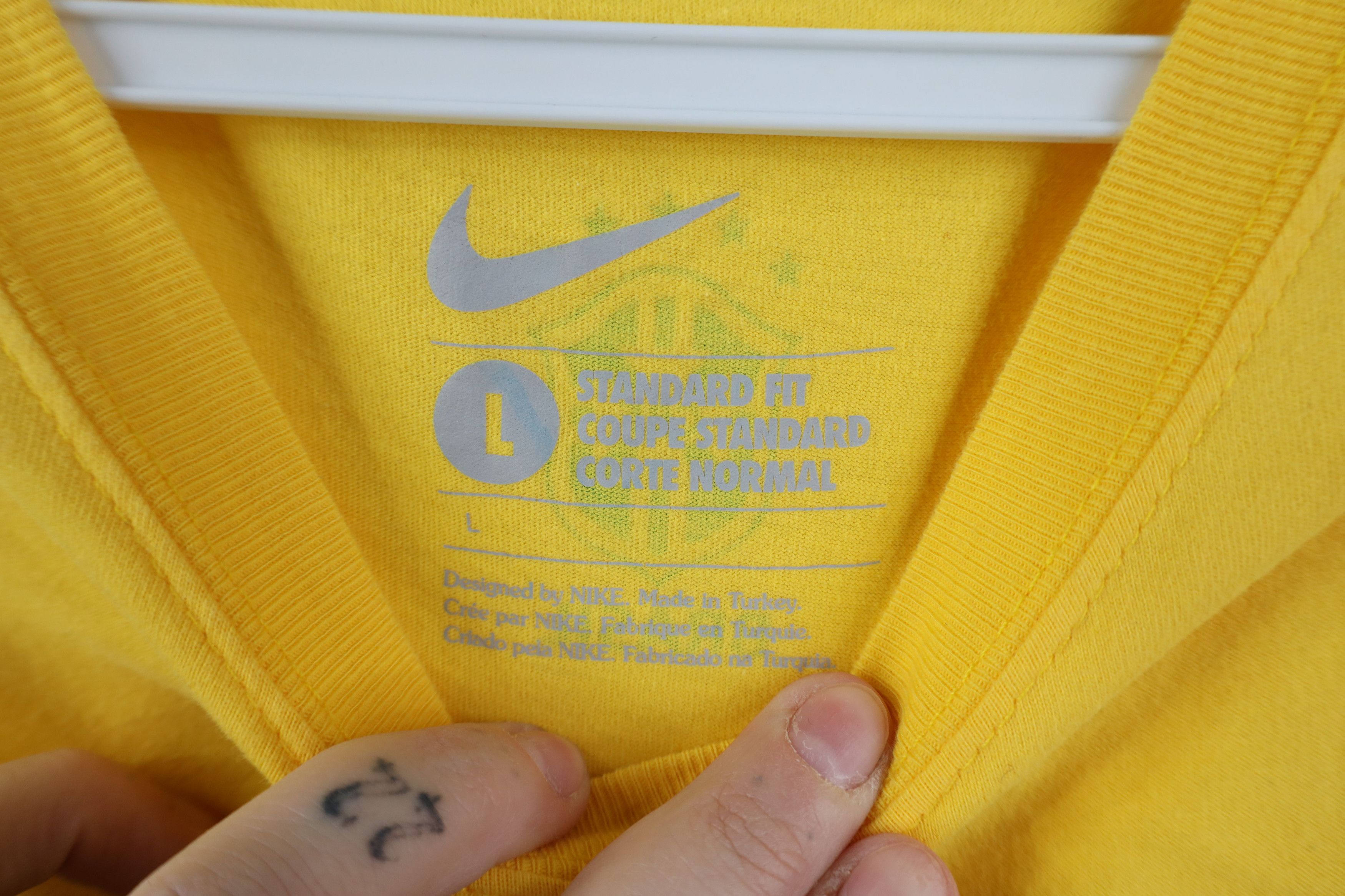 Nike Nike Metallic Foil Brasil Brazil World Cup Soccer T-Shirt Size US L / EU 52-54 / 3 - 9 Thumbnail