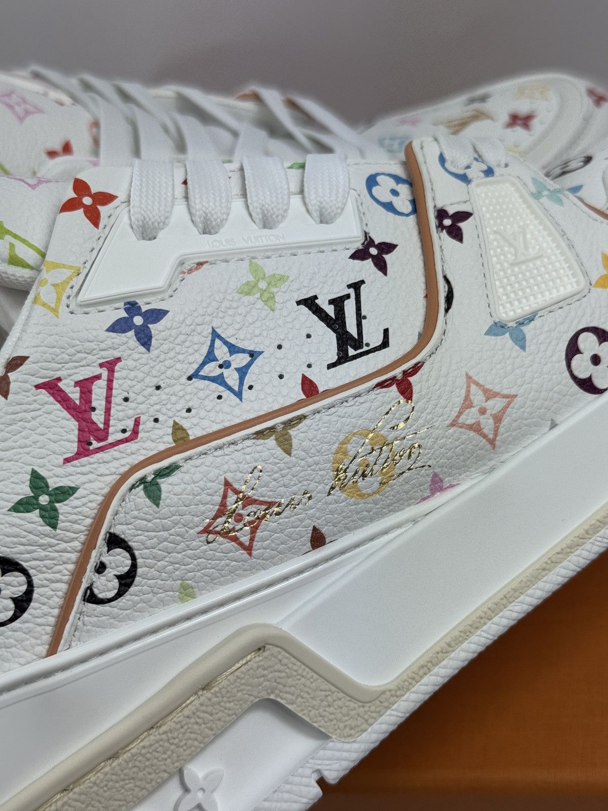 Louis Vuitton × Takashi Murakami MULTI COLOUR MONOGRAM PRINT SNEAKERS Size US 9 / EU 42 - 6 Thumbnail