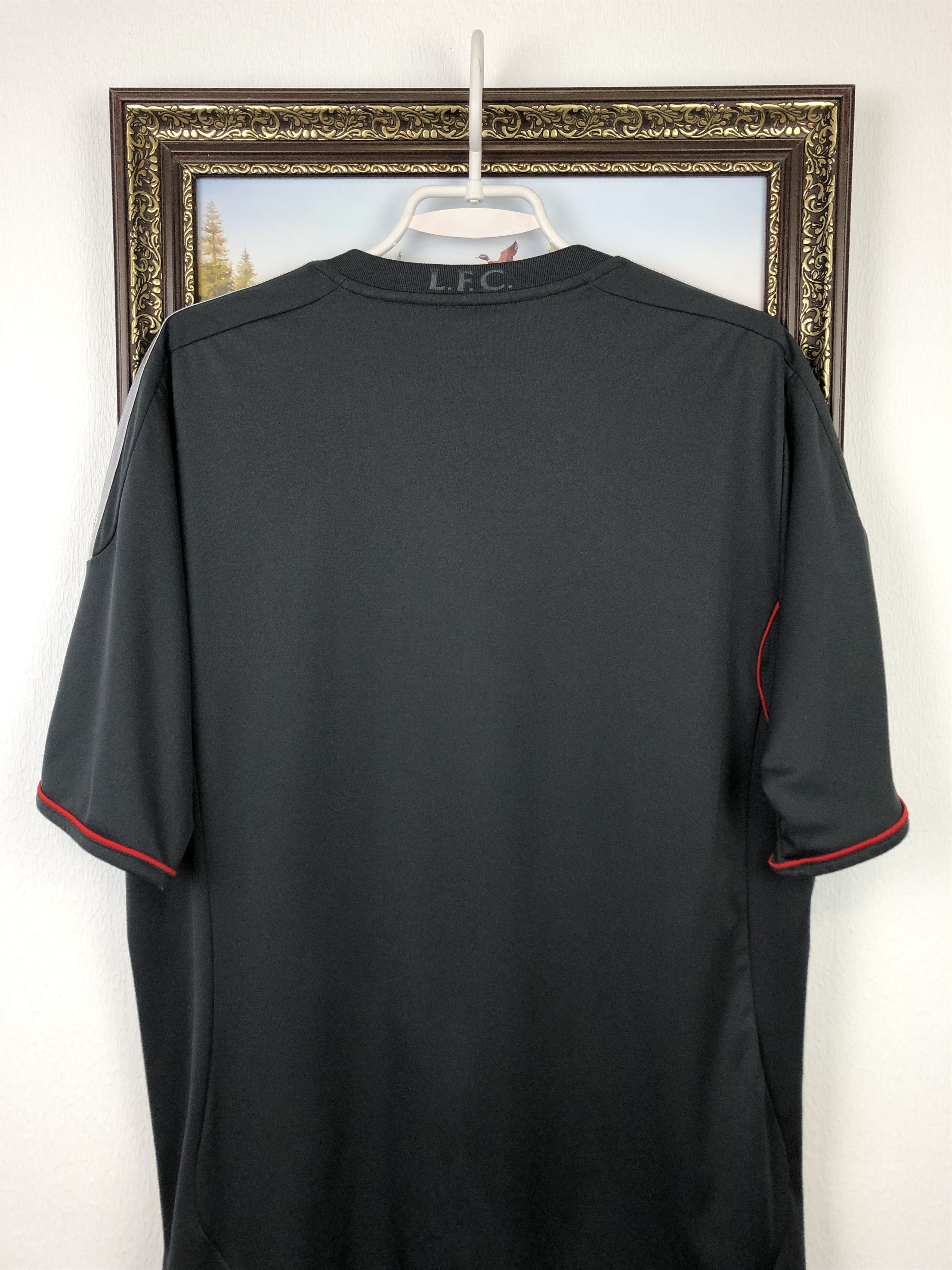 Adidas Liverpool football shirt 2011 Soccer Adidas Jersey Trikot Size US L / EU 52-54 / 3 - 12 Thumbnail