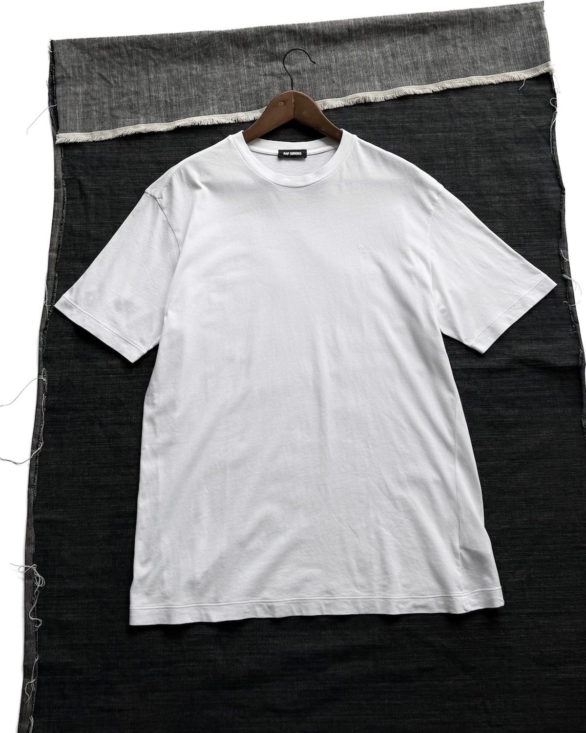 Raf Simons RAF SIMONS CREW NECK TEE SHIRT Size US L / EU 52-54 / 3 - 3 Thumbnail