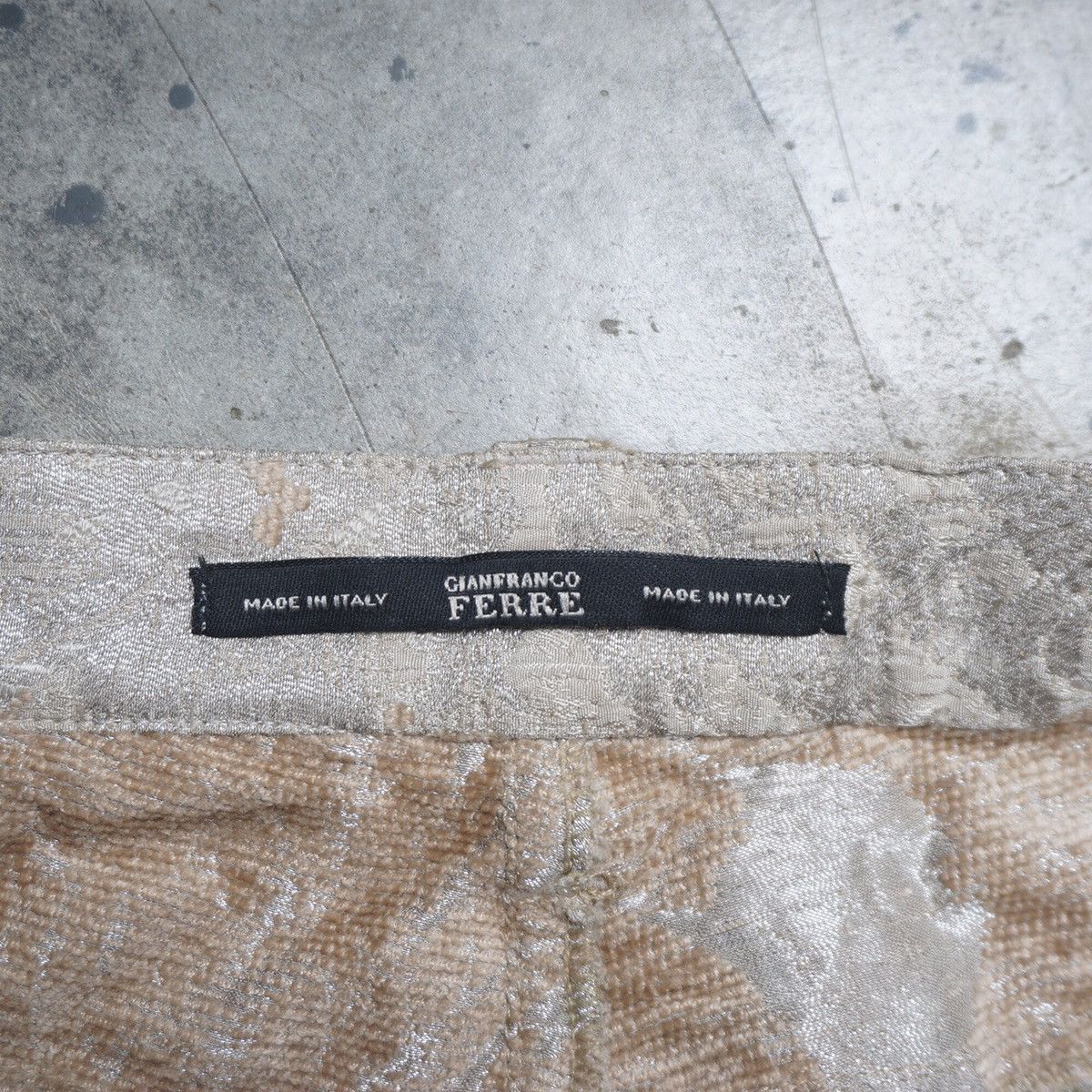 Gianfranco Ferre × Vintage Vintage Gianfranco Ferree Floral woven Pant Size 28" / US 6 / IT 42 - 7 Thumbnail