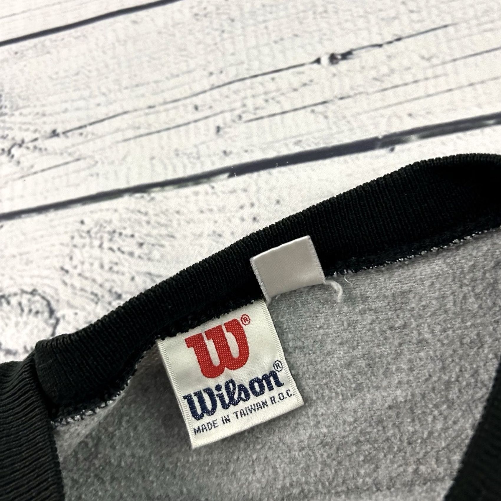 Wilson VINTAGE Wilson Sweatshirt Men M Black Gray Red Black Crewneck Long Sleeve Logo Pullover Winter Fall Spring Size US M / EU 48-50 / 2 - 5 Thumbnail