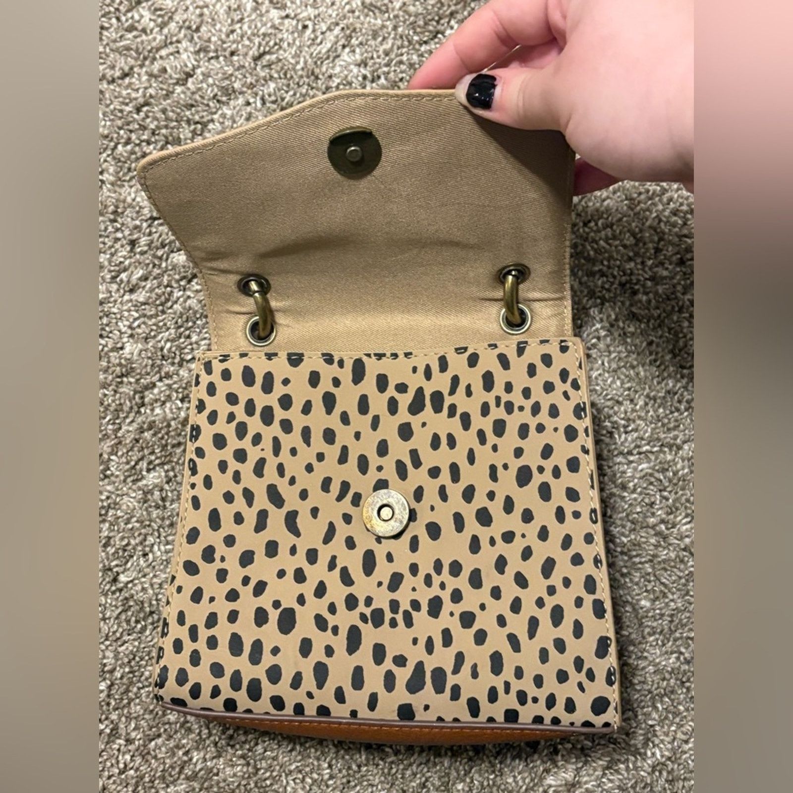 Vintage (Universal Thread) Leopard Bag w/ Magnetic Closure: 9” x 6” Size ONE SIZE - 5 Thumbnail