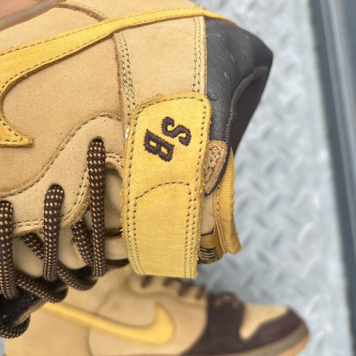 Nike Nike SB Dunk Mid Wheat Bronze 2006 Size US 8.5 / EU 41-42 - 8 Thumbnail