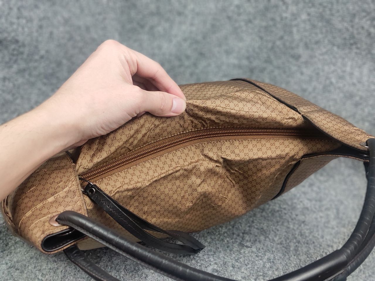 Gucci Gucci Vintage Monogram GG Zip Nylon hobo shoulder Bag defect Size ONE SIZE - 19 Thumbnail