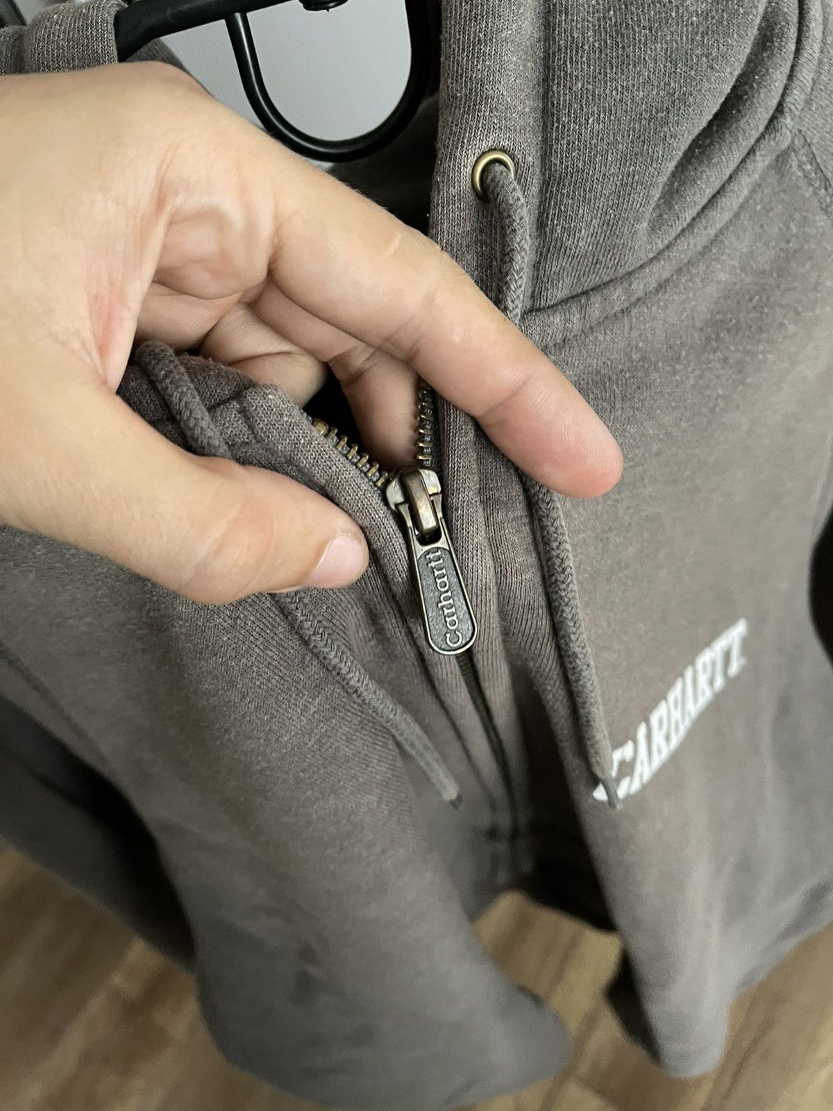 Carhartt Carhartt Faculty Hooded Zip Jacket Vintage Faded Size US L / EU 52-54 / 3 - 9 Thumbnail