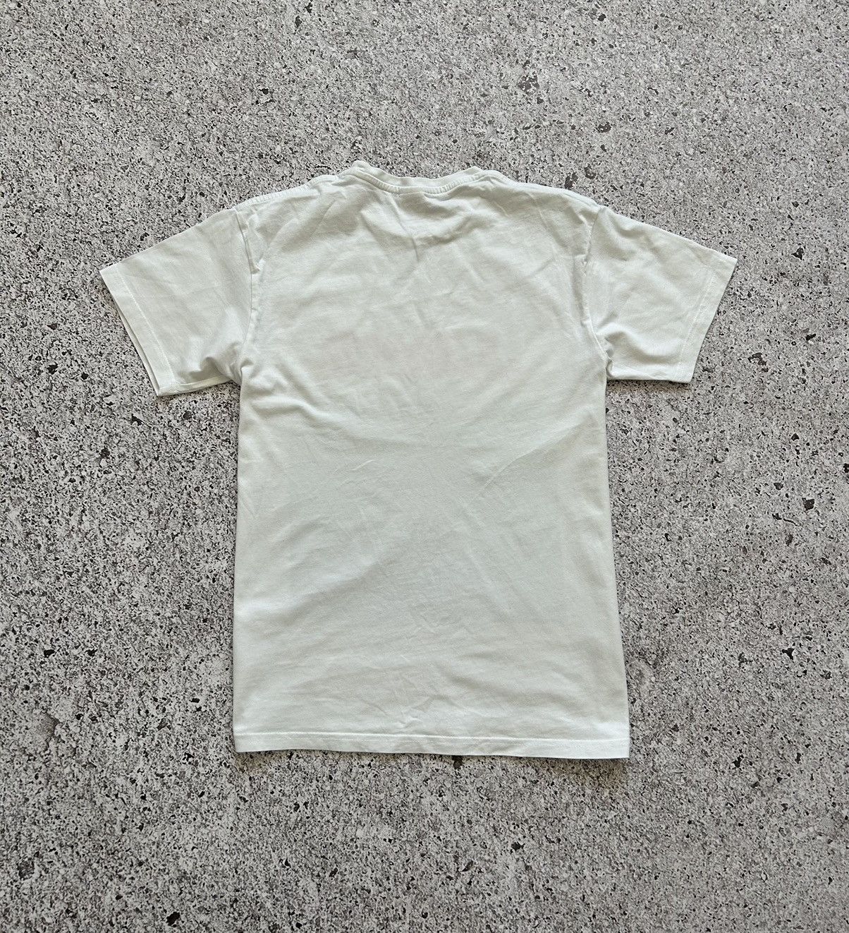 Vintage Vintage 2000s Jaws Universal Studios Shark Movie Tee Size US S / EU 44-46 / 1 - 4 Thumbnail
