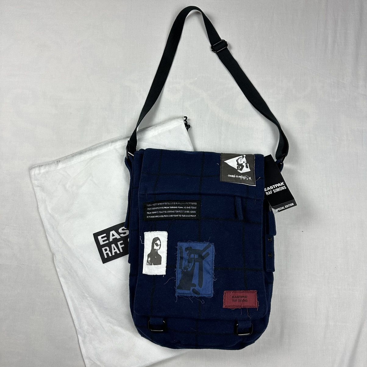 Raf Simons Raf Simons x Eastpak A/W08 Patchwork Crossbody Bag Size ONE SIZE - 3 Thumbnail