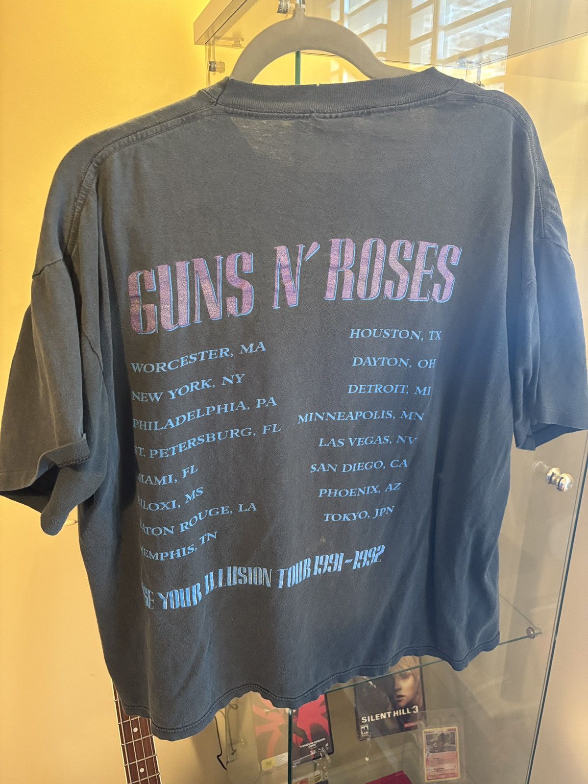 Vintage Guns N’ Roses Use Your Illusion II Vintage band Tee Size US M / EU 48-50 / 2 - 3 Thumbnail