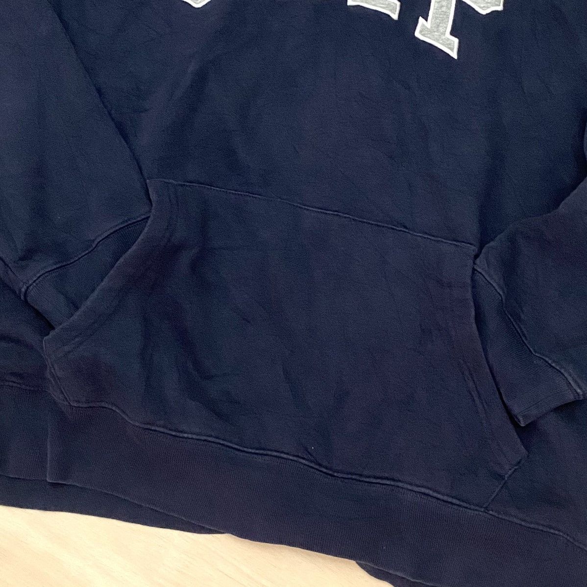 Gap Vintage Y2K GAP Hoodie – Classic Logo Size US L / EU 52-54 / 3 - 6 Thumbnail