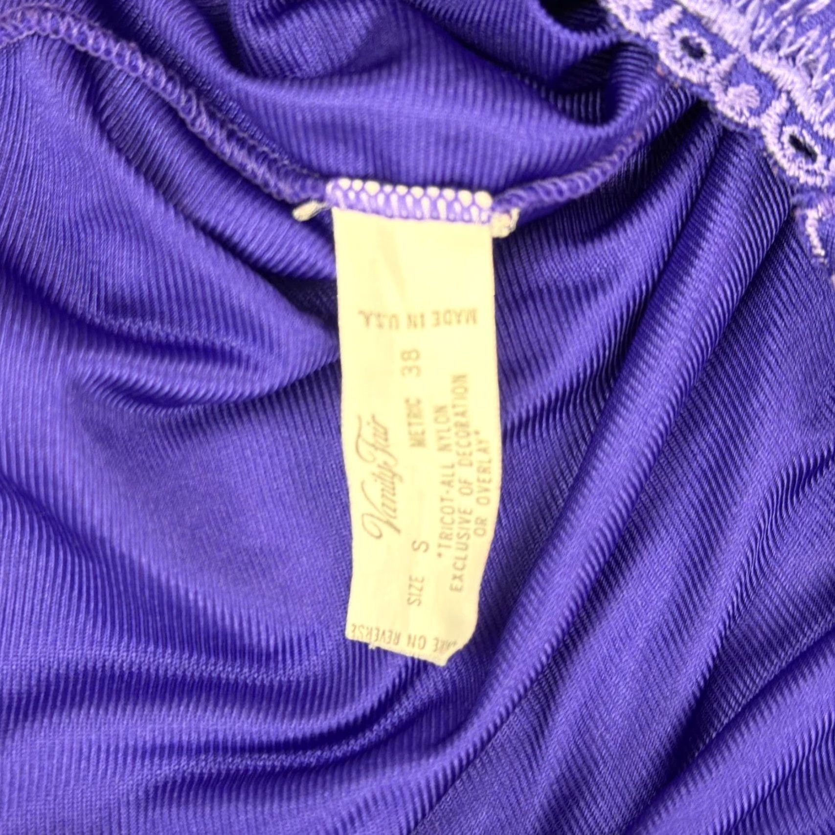 Vintage VINTAGE Vanity Fair Nightgown Womens Small Purple Nylon Lace Sleepwear 80s Size ONE SIZE - 6 Thumbnail