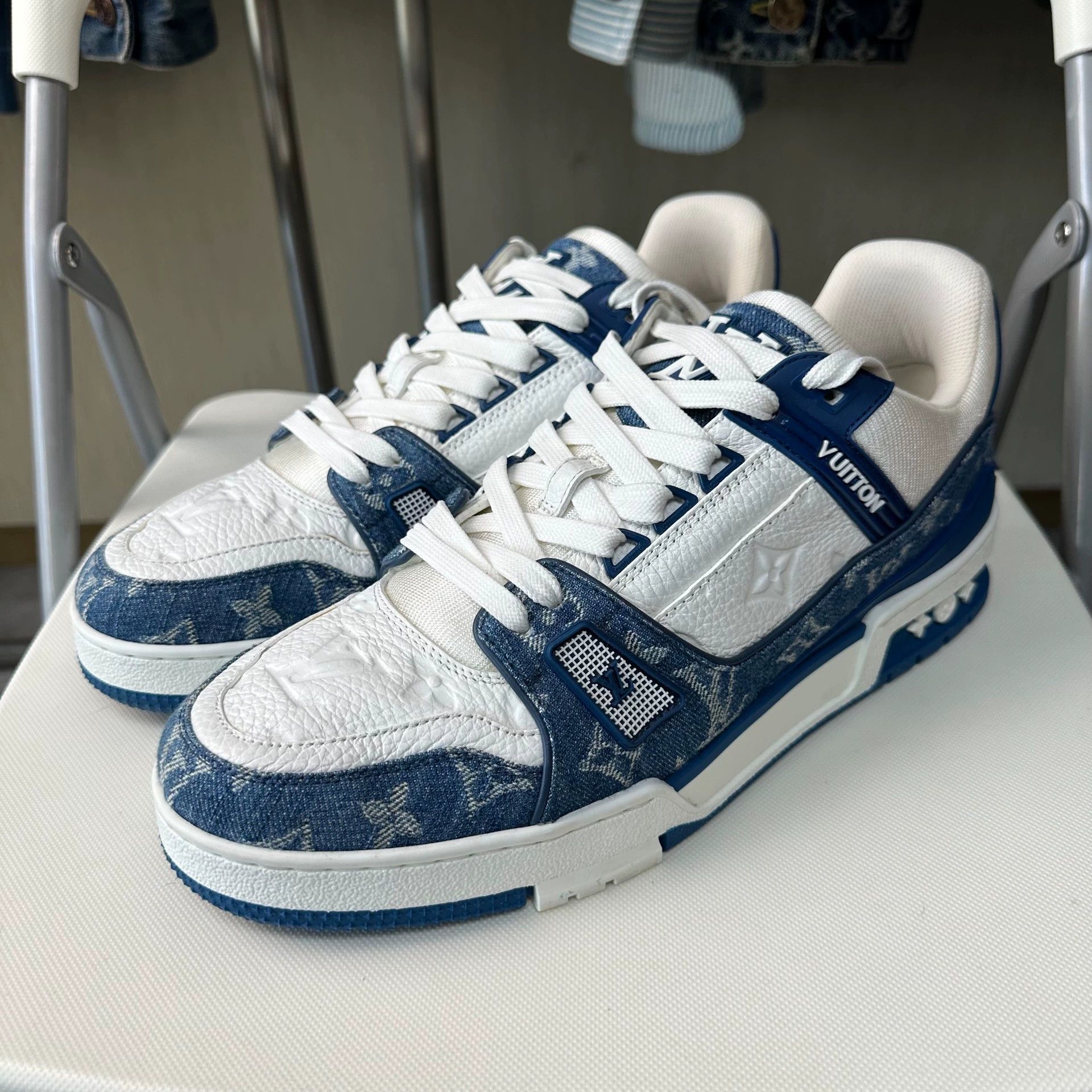 Louis Vuitton LOUIS VUITTON Trainer Denim-Leather Low Blue White Size US 9.5 / EU 42-43 - 1 Thumbnail