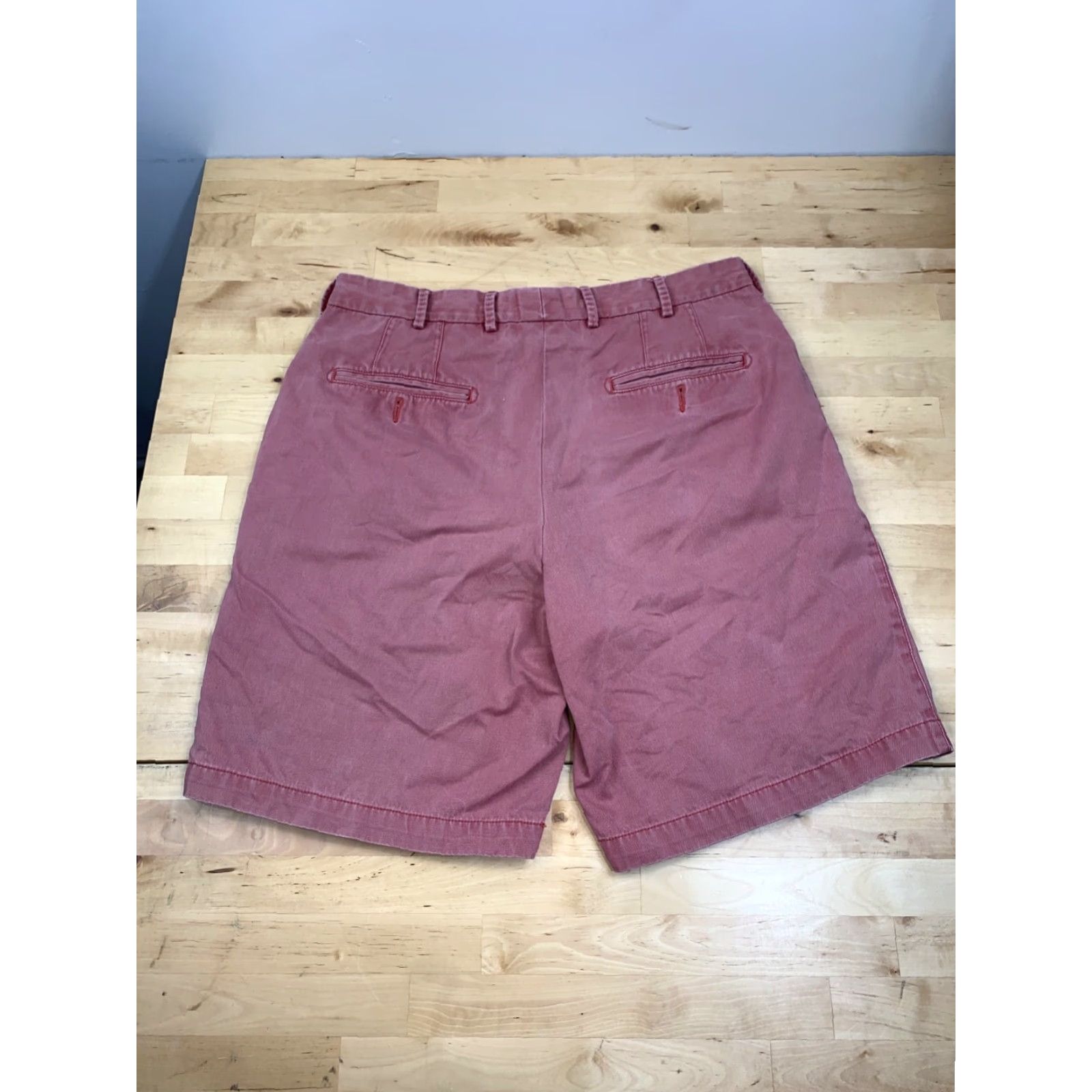Peter Millar Peter Millar Mens Shorts Chino Salmon Pink Size 33 Casual Travel Golf Pink 33 Mens Size US 33 - 2 Thumbnail