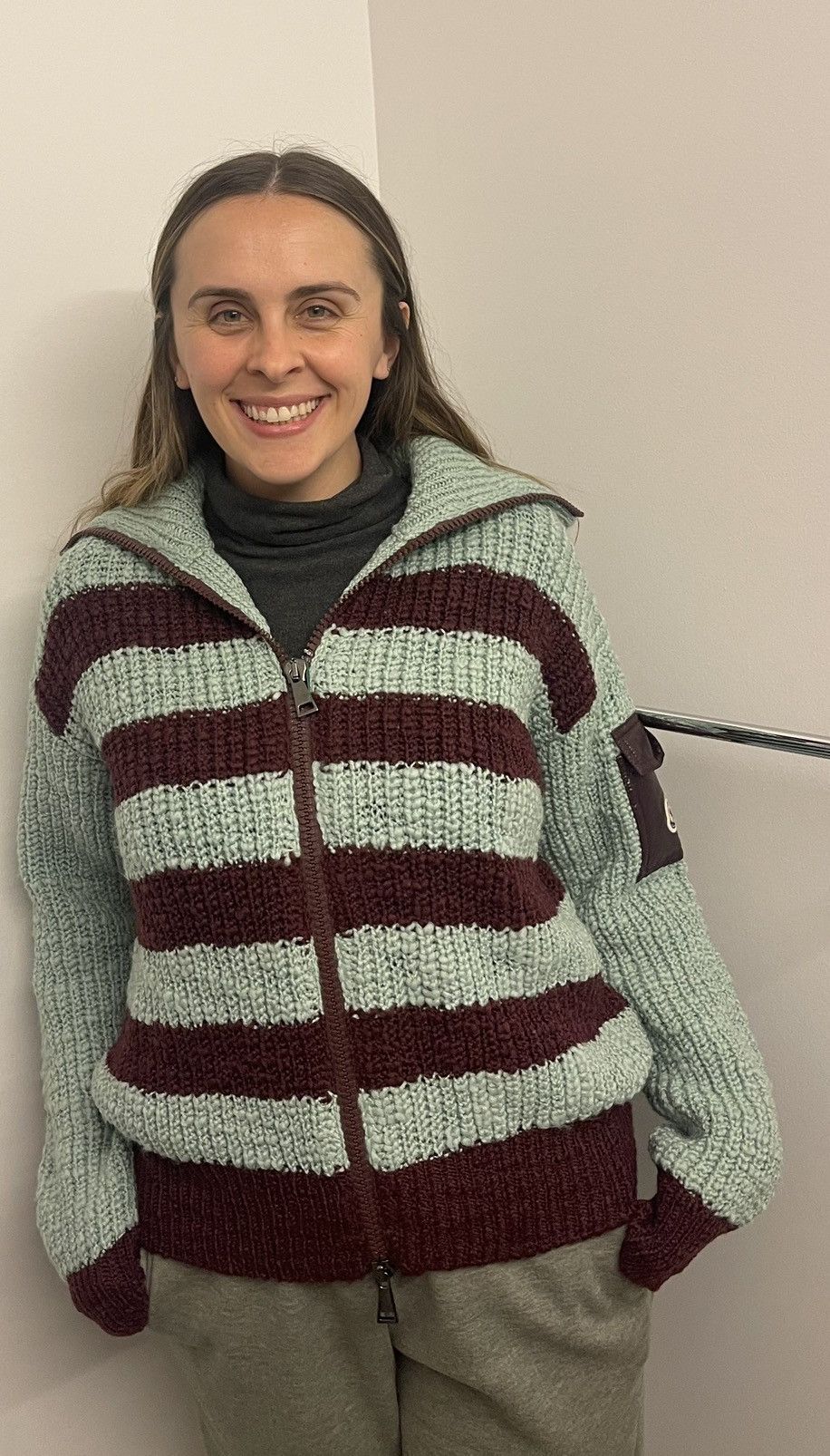 Moncler Moncler Women's Turtleneck Two-Toned Striped Back Cardigan Size S / US 4 / IT 40 - 3 Thumbnail