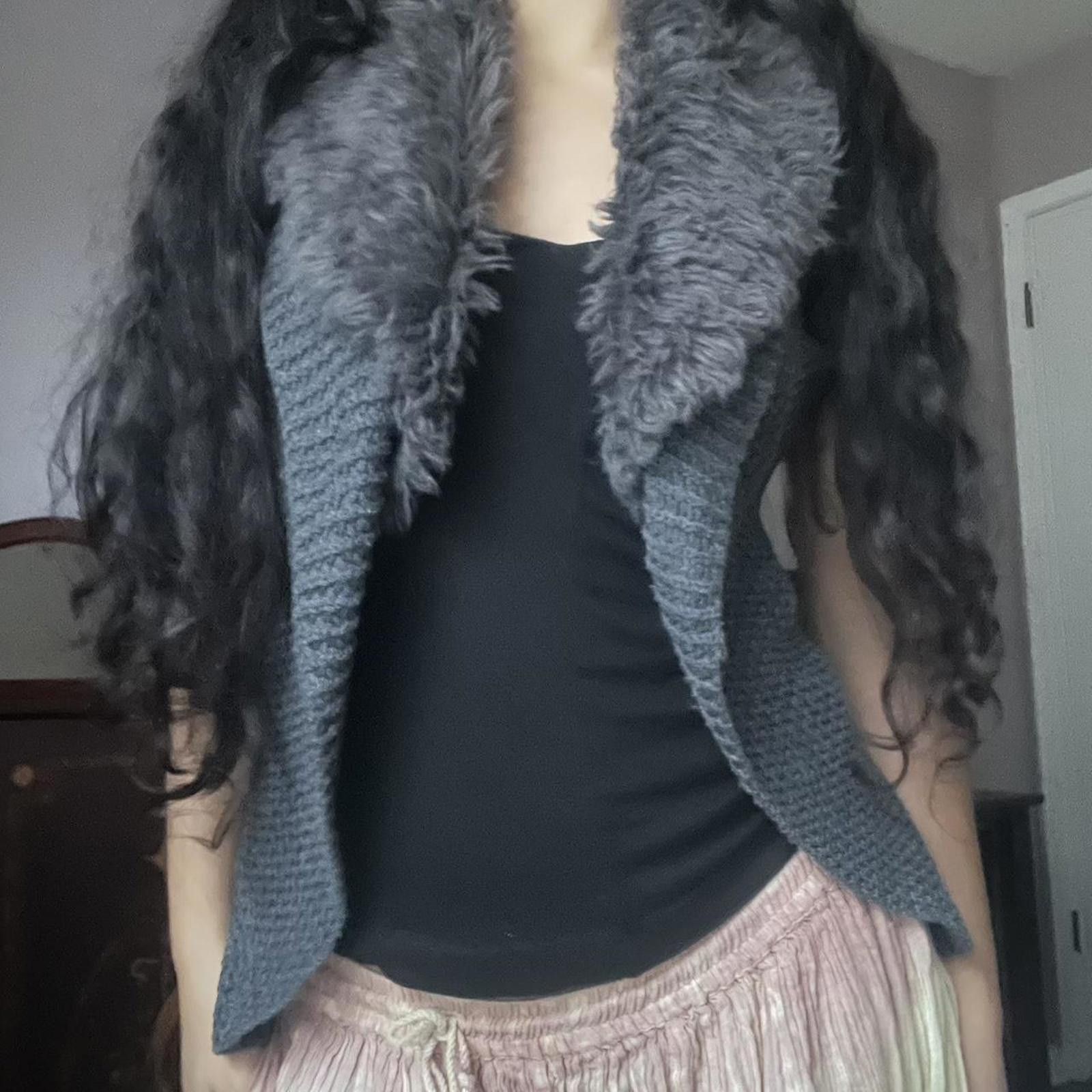 Other Grey faux fur vest with a touch of whimsy #fairycore Size L / US 10 / IT 46 - 2 Thumbnail