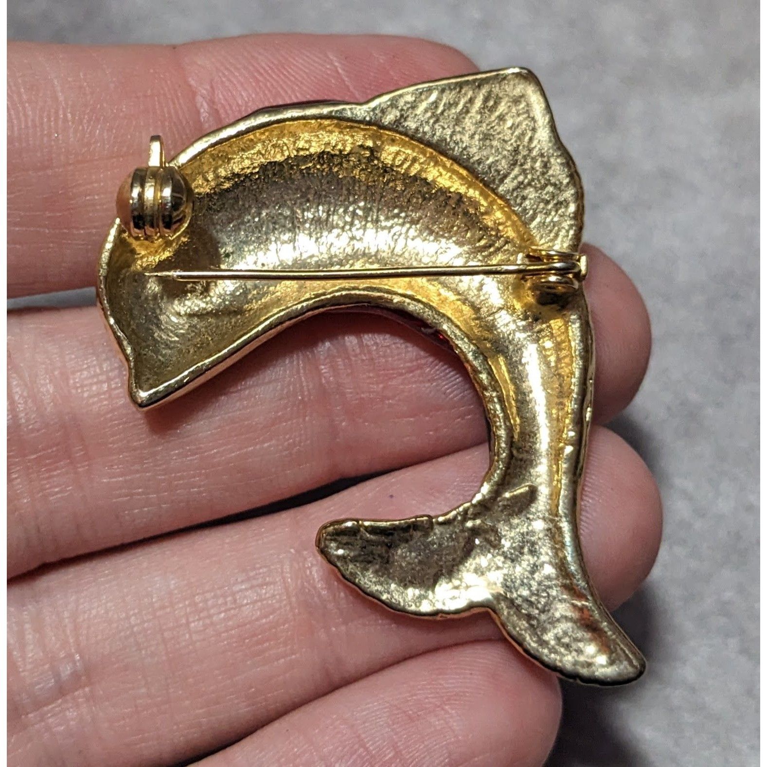 Other Vintage Gold Tone Rainbow Enamel Fish Brooch Size ONE SIZE - 6 Thumbnail