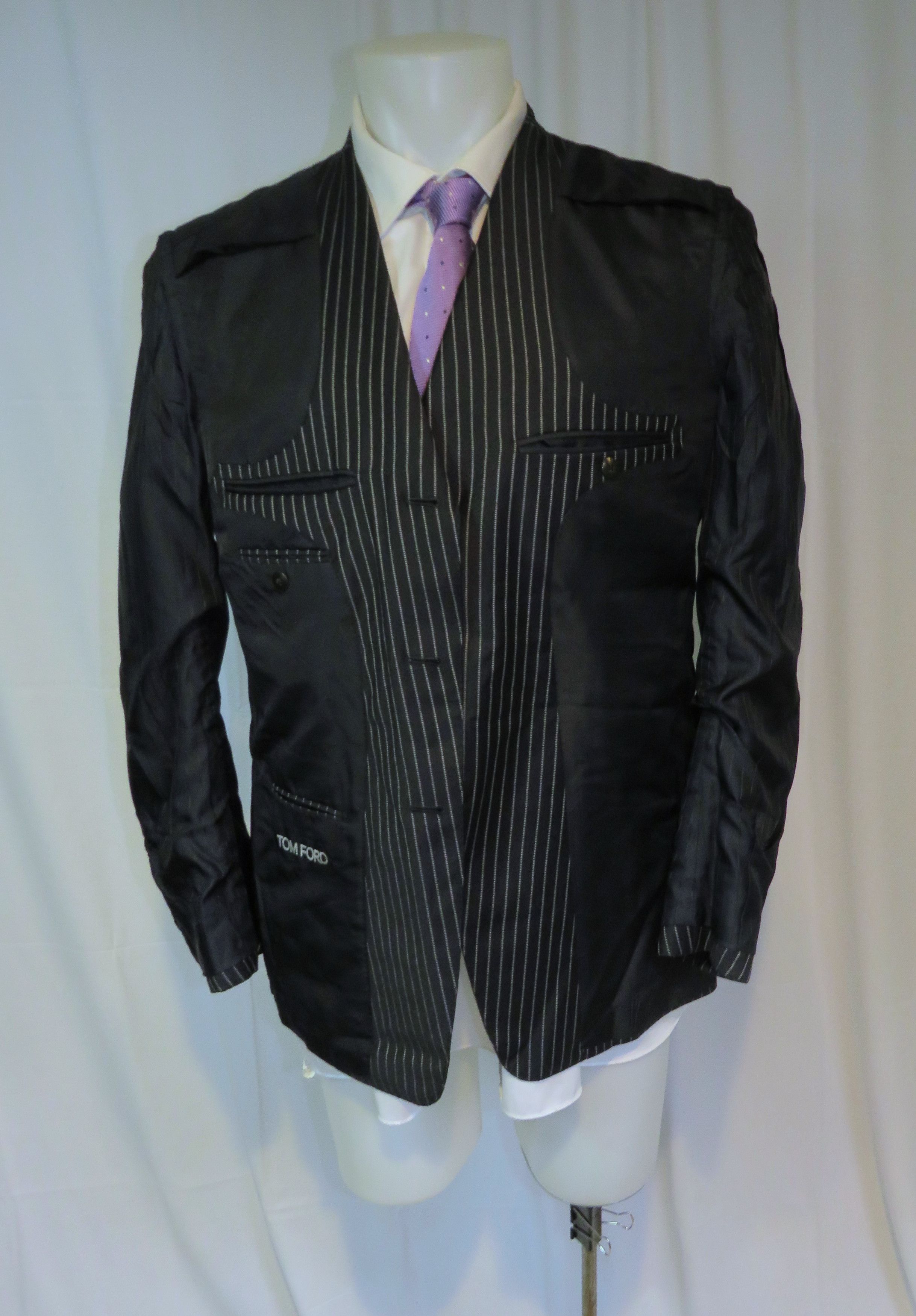 Tom Ford Base B Cashmere Blend Black Striped Three Roll Two Suit 42R Size 42R - 12 Thumbnail