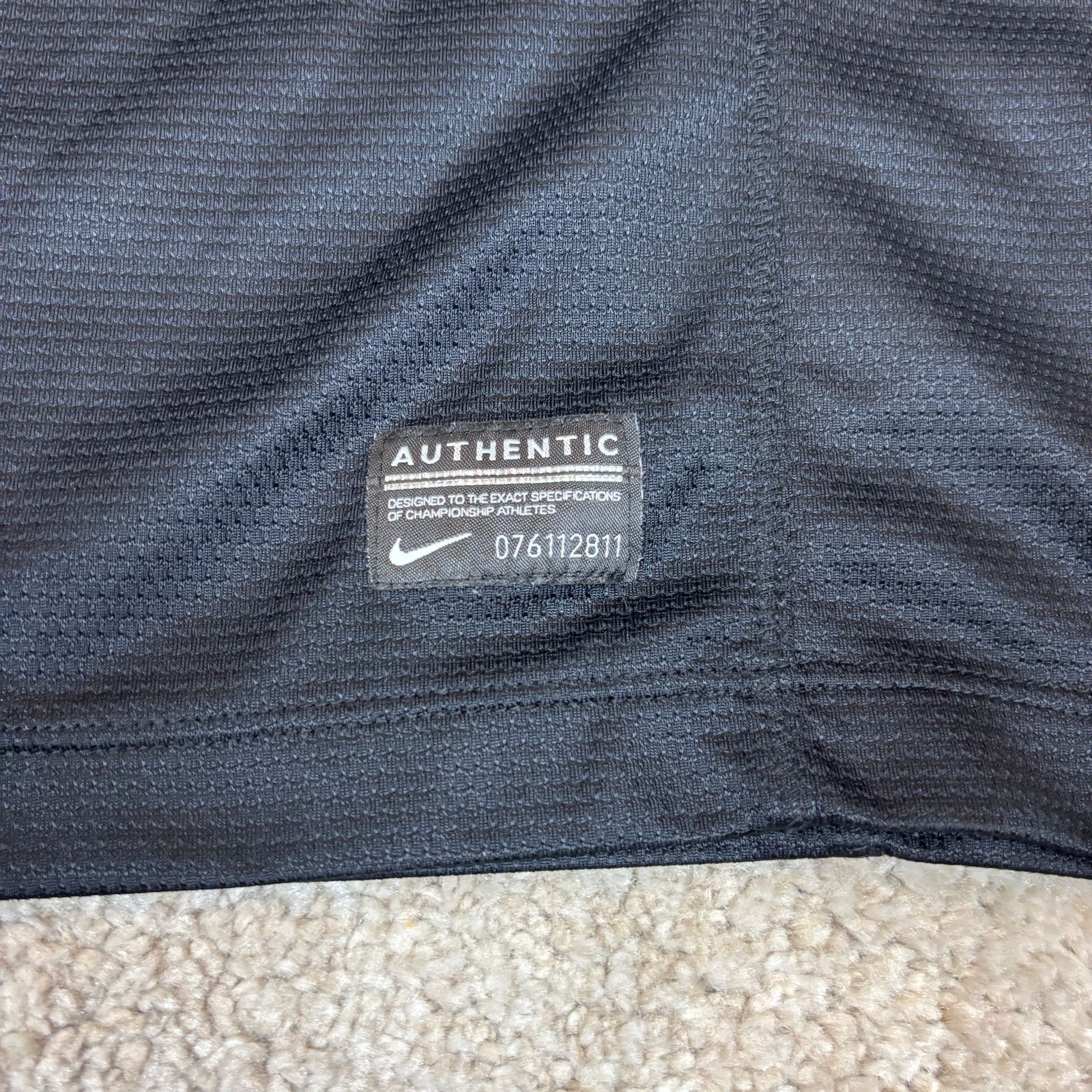 Nike Arsenal 2013 2014 Goalkeeper Mesut Ozil 11 Jersey Men's M Size US M / EU 48-50 / 2 - 5 Thumbnail