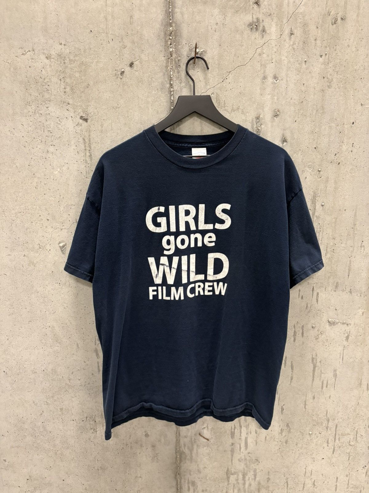 Vintage Vintage Girls Gone Wild Shirt Thrashed Faded Grunge Band Size US XL / EU 56 / 4 - 1 Thumbnail