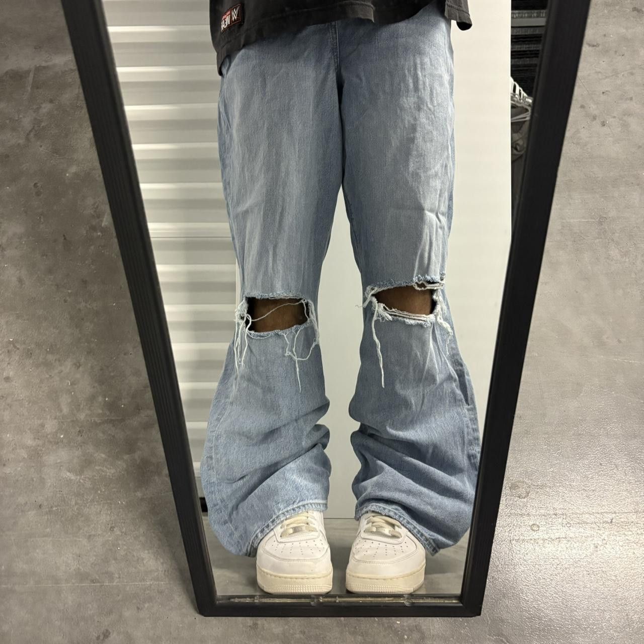Vintage Crazy Vintage Y2K/2000s Baggy Bootcut Ripped Light Blue Wash Denim Jeans! Size US 34 / EU 50 - 1 Thumbnail