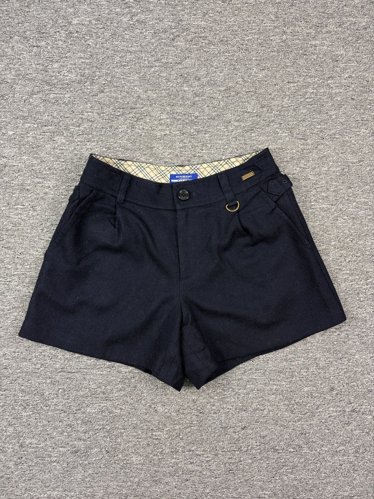 Burberry Burberry Wool Shorts Pants Size US 28 / EU 44 - 1 Thumbnail