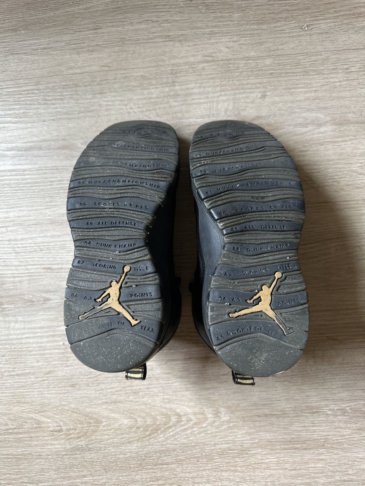 Jordan Brand × Nike Air Jordan Retro 10 - NYC Size US 8 / EU 41 - 3 Thumbnail