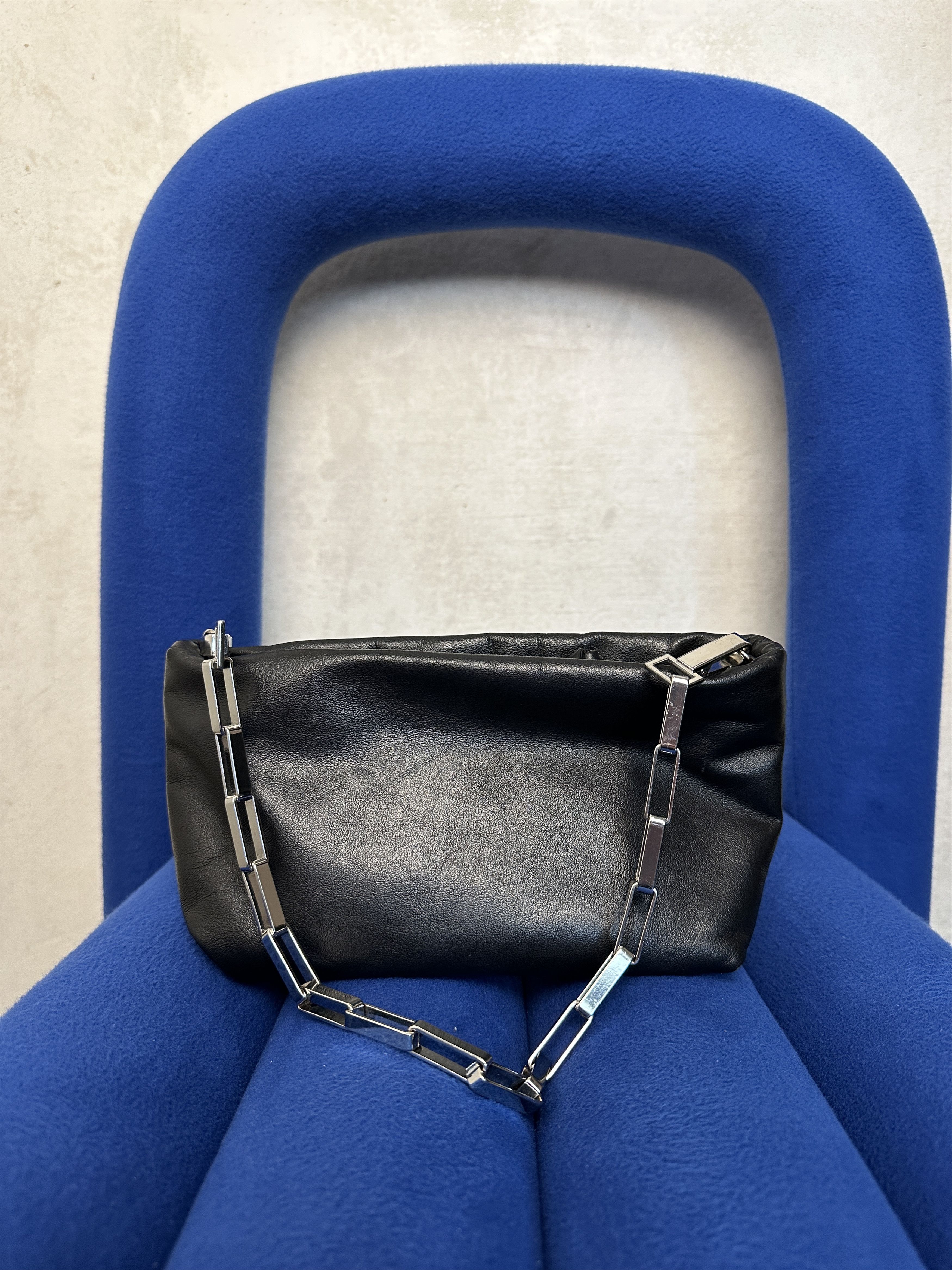 The Attico The Attico Black Mini Wynona Nappa Leather Pouch Bag Size ONE SIZE - 3 Thumbnail