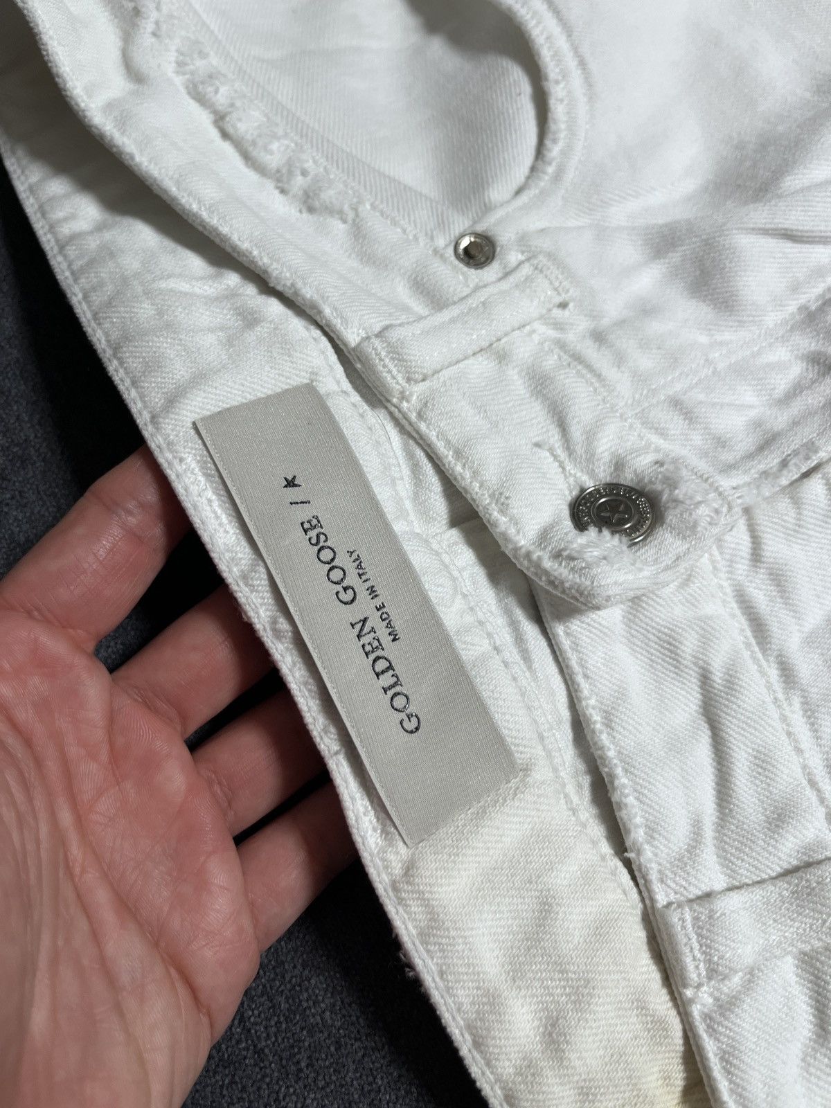 Golden Goose Golden Goose Distressed White Jeans Size US 31 - 10 Thumbnail