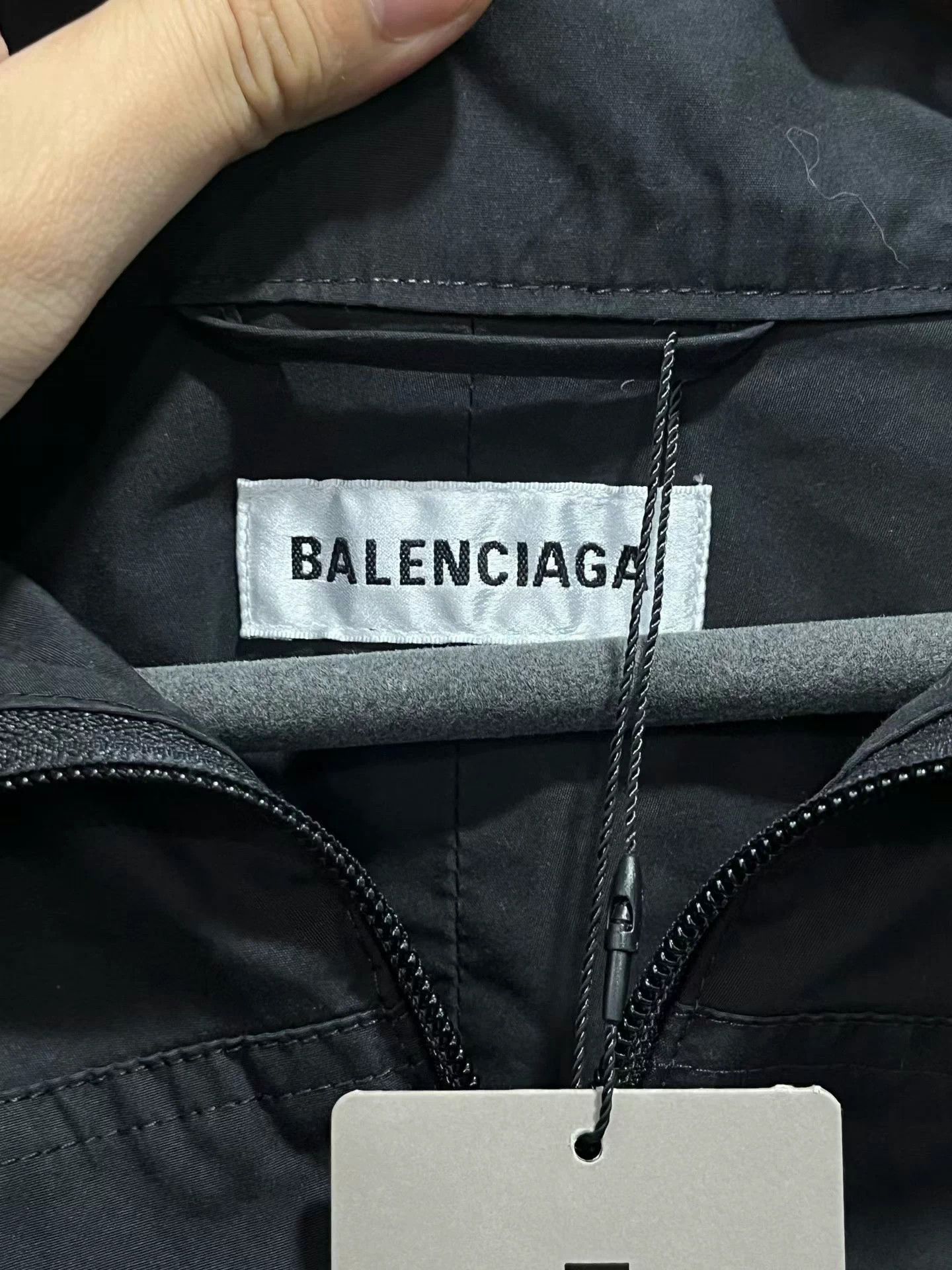 Balenciaga BALENCIAGA Front & Back Logo Windbreaker Jacket M Size US XL / EU 56 / 4 - 5 Thumbnail