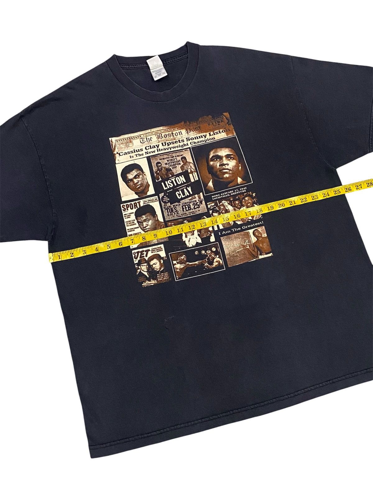 Vintage Vintage Muhammad Ali Cassius Clay Vs Sonny Liston T-Shirt Size US XXL / EU 58 / 5 - 9 Thumbnail