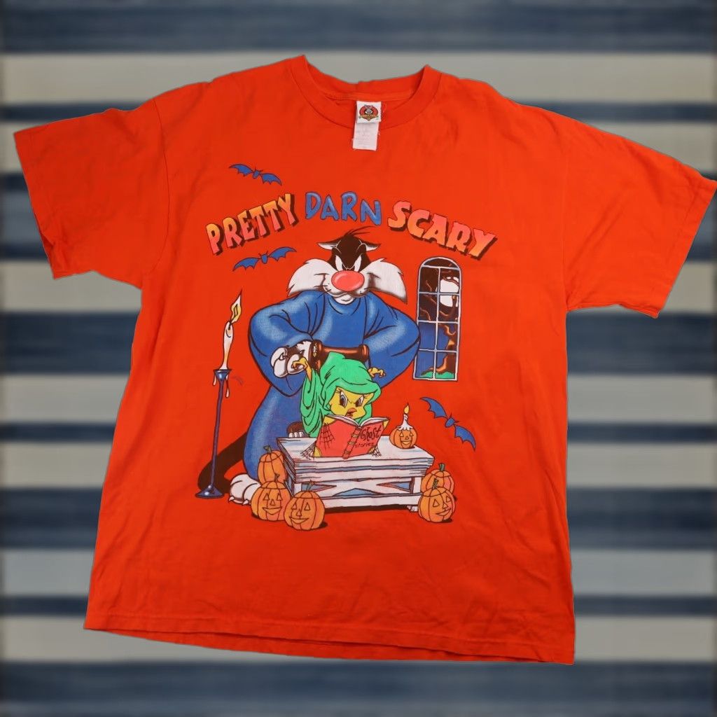 Vintage VINTAGE Looney Tunes Halloween Mens XL Graphic T Shirt Orange Size US XL / EU 56 / 4 - 1 Thumbnail