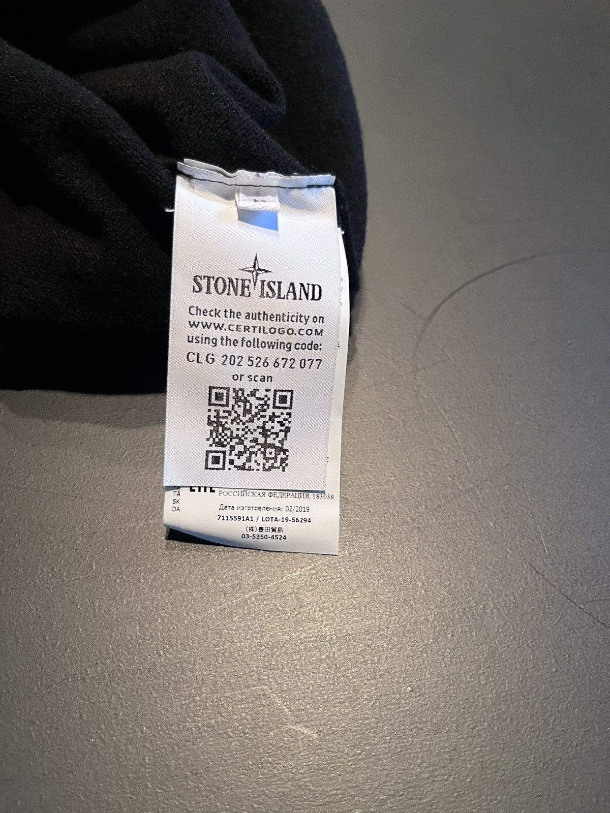 Stone Island Near mint Stone Island black sweater Size US L / EU 52-54 / 3 - 11 Thumbnail