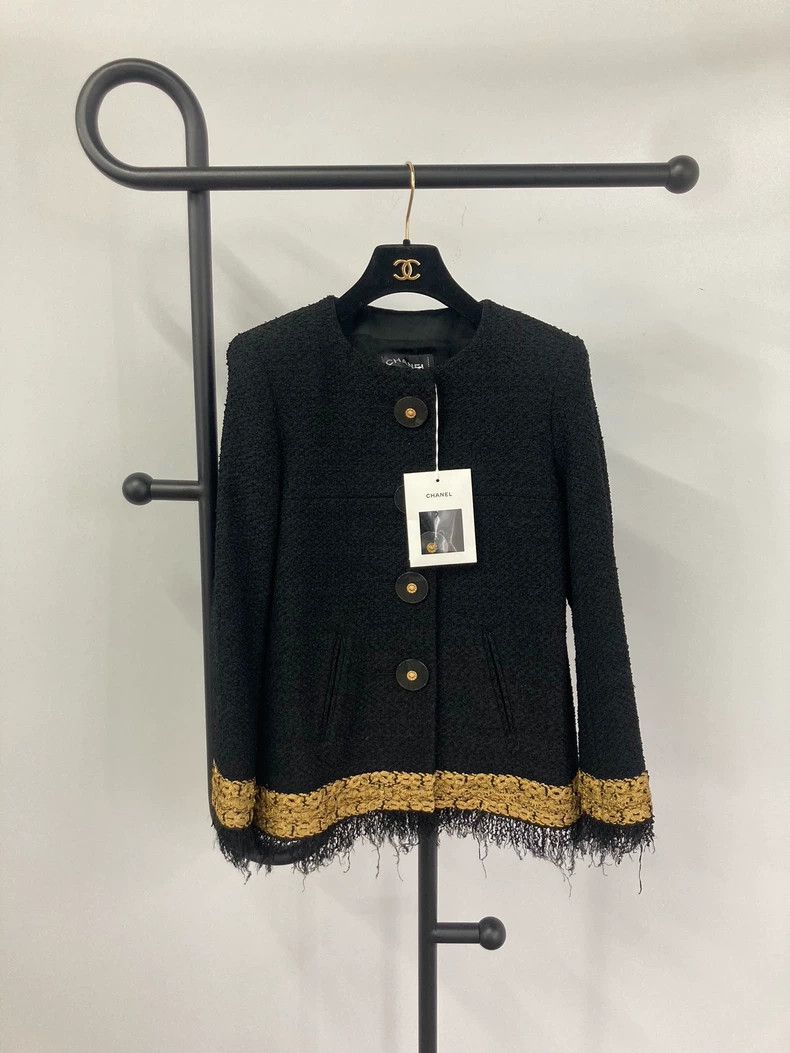 Chanel Chanel Metropolitan series black gold tassel jacket Size XS / US 0-2 / IT 36-38 - 1 Thumbnail