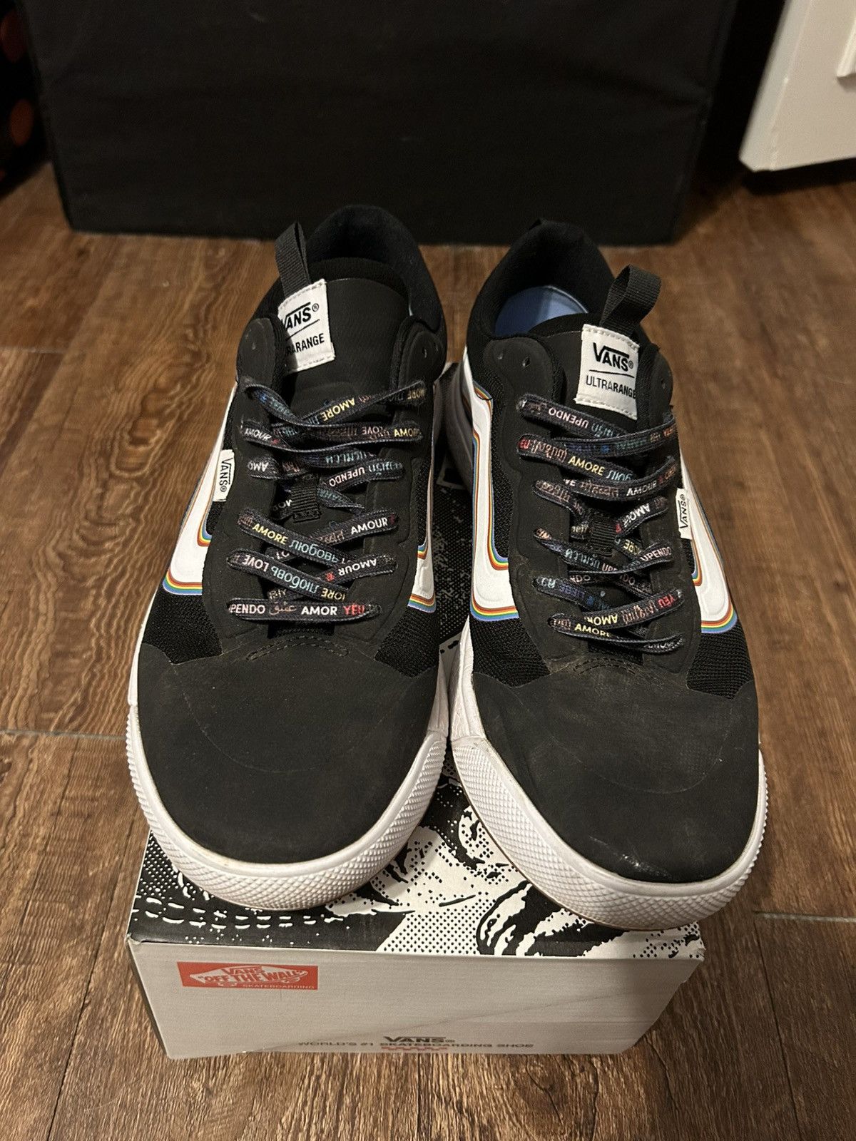 Vans Vans Ultrarange Pride Edition Size US 11.5 / EU 44-45 - 1 Thumbnail