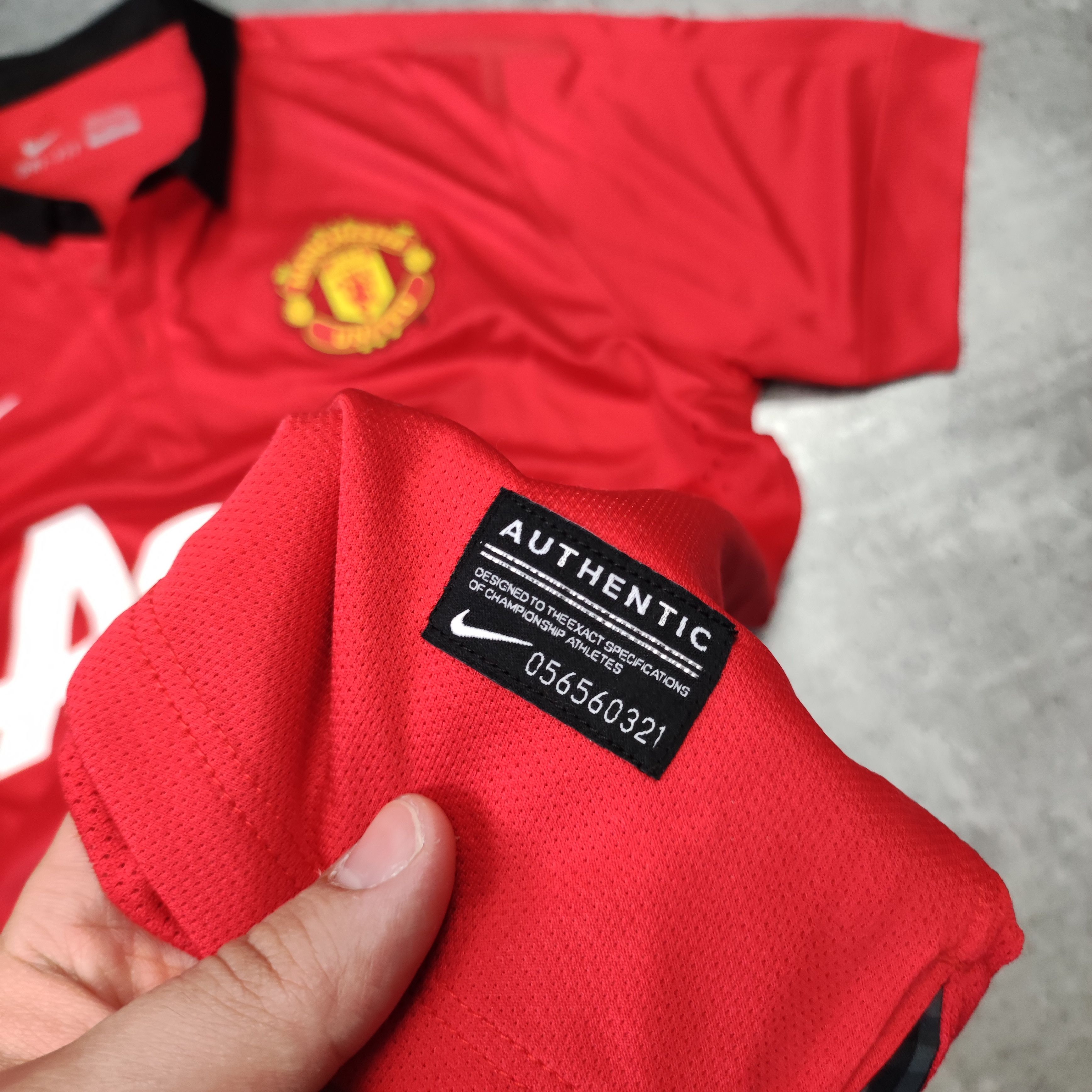 Vintage RARE Manchester United 2013 PRO Version Nike Home Jersey Size US XL / EU 56 / 4 - 5 Thumbnail