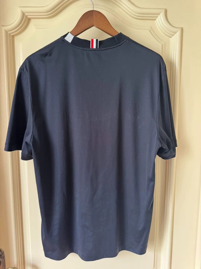 Thom Browne Thom Browne Short sleeve round neck T-shirt Size US XL / EU 56 / 4 - 2 Thumbnail