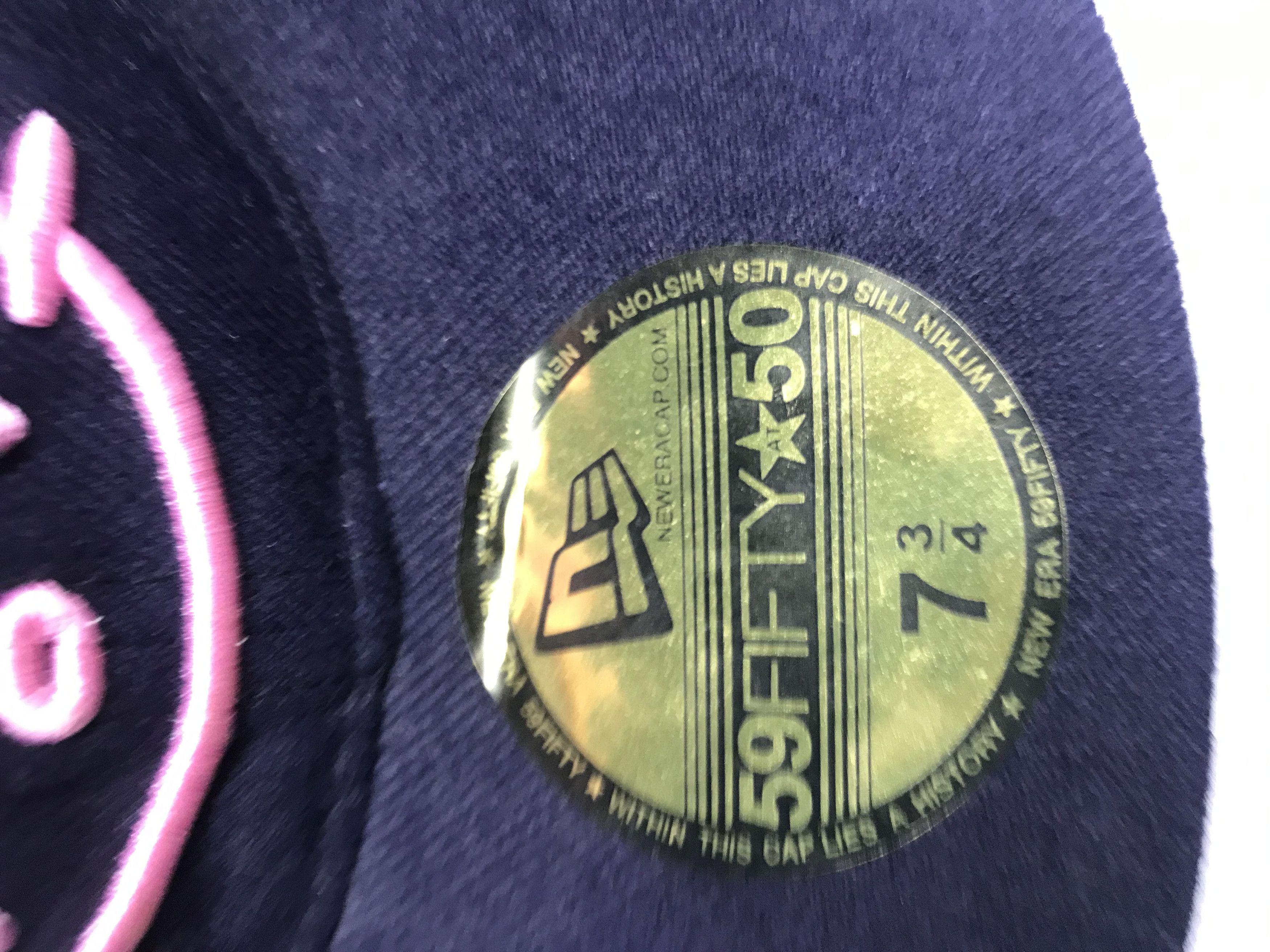 Anime Vintage New Era Hello Kitty Baseball Hat Size ONE SIZE - 8 Thumbnail