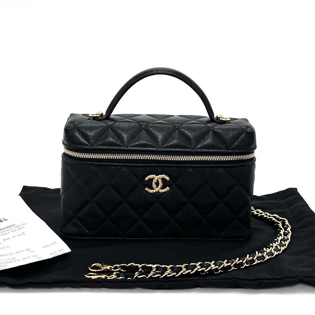 Chanel Pre-loved Bag Very good condition Size ONE SIZE - 1 Thumbnail