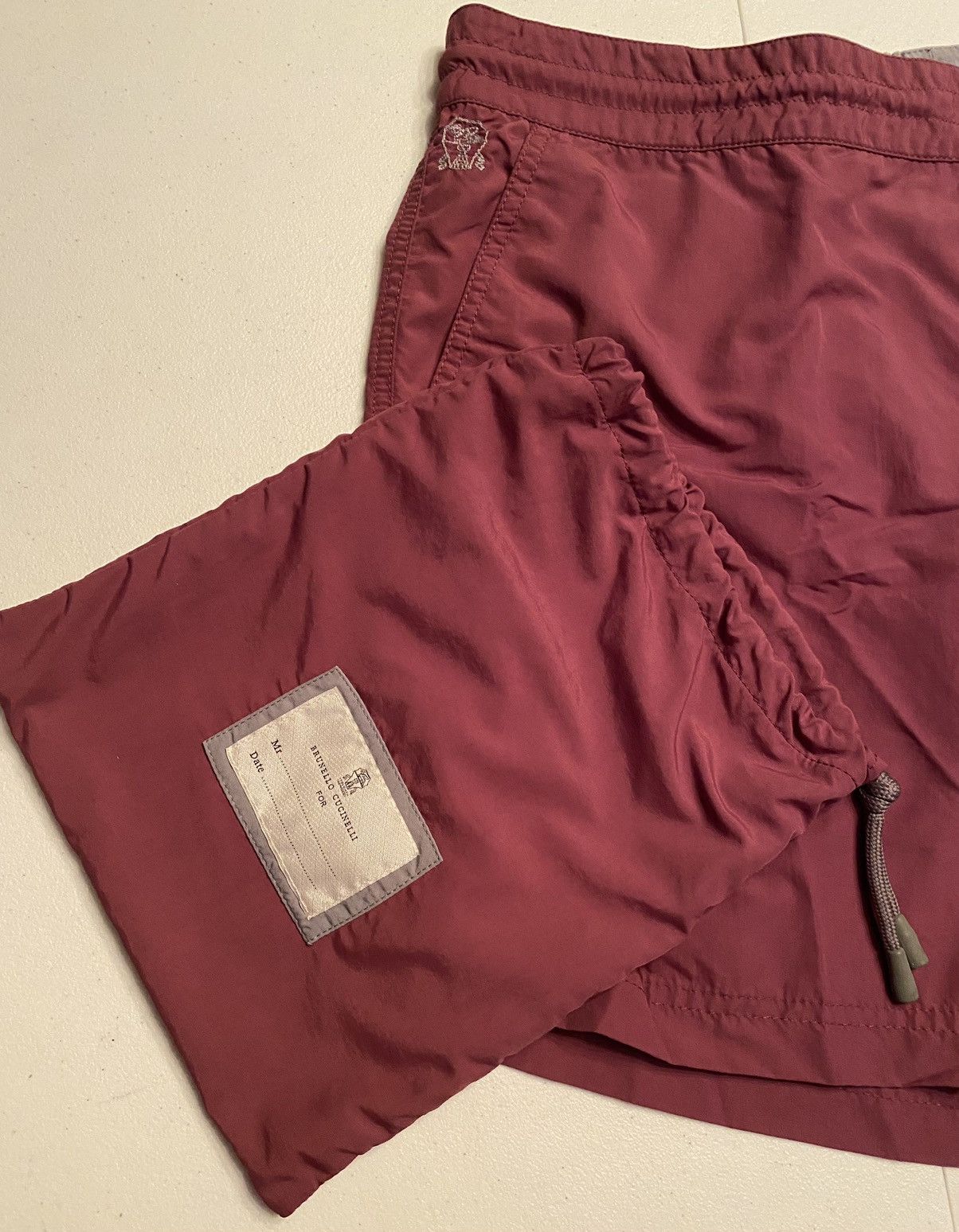 Brunello Cucinelli Brunello Cucinelli 🇮🇹 Oxblood Techno Resort Swim Shorts L NWT Size US 36 / EU 52 - 6 Thumbnail