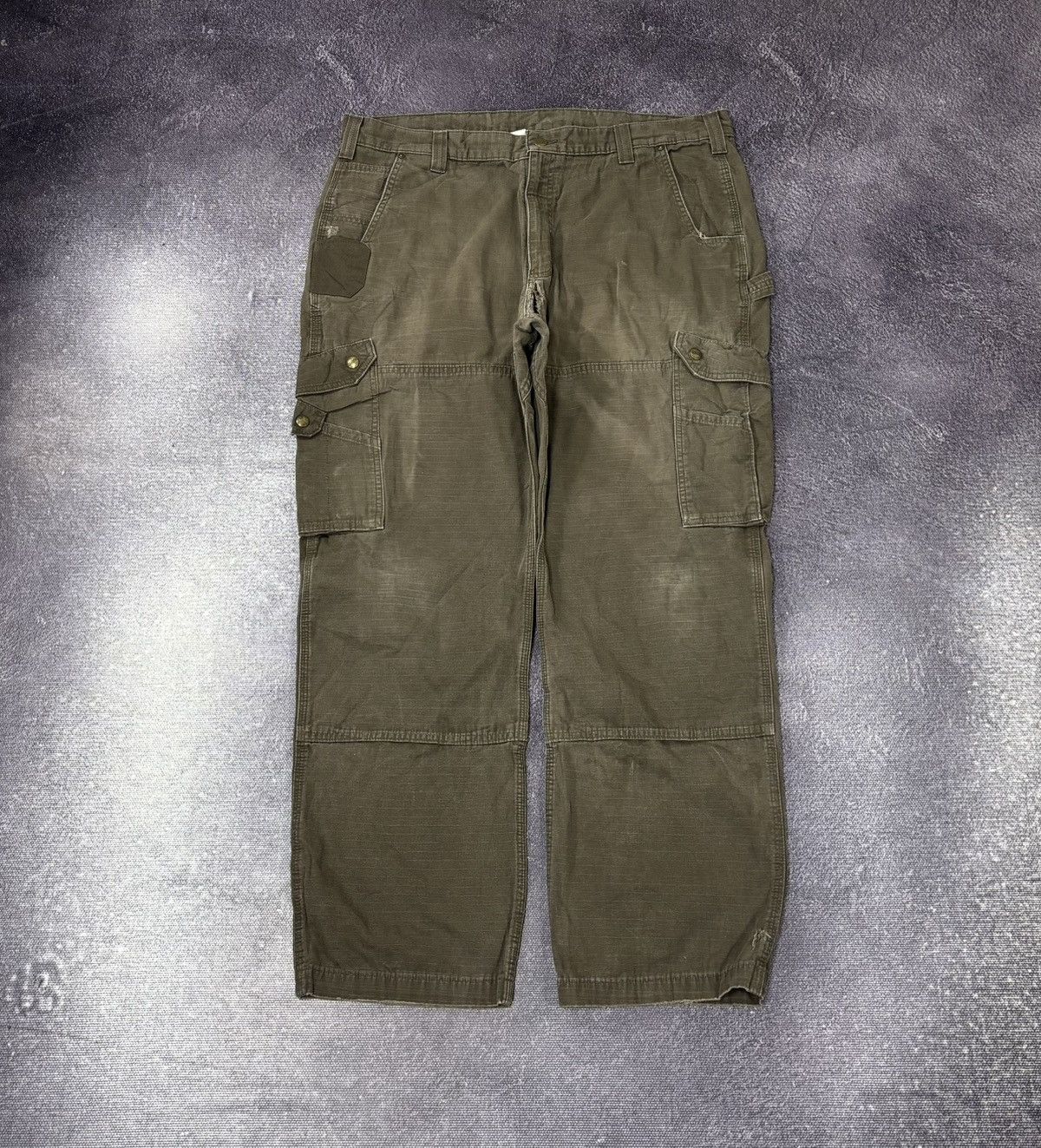 Carhartt Vintage Carhartt Y2K Khaki Workwear Hype Baggy Cargo Pants Size US 40 / EU 56 - 2 Thumbnail