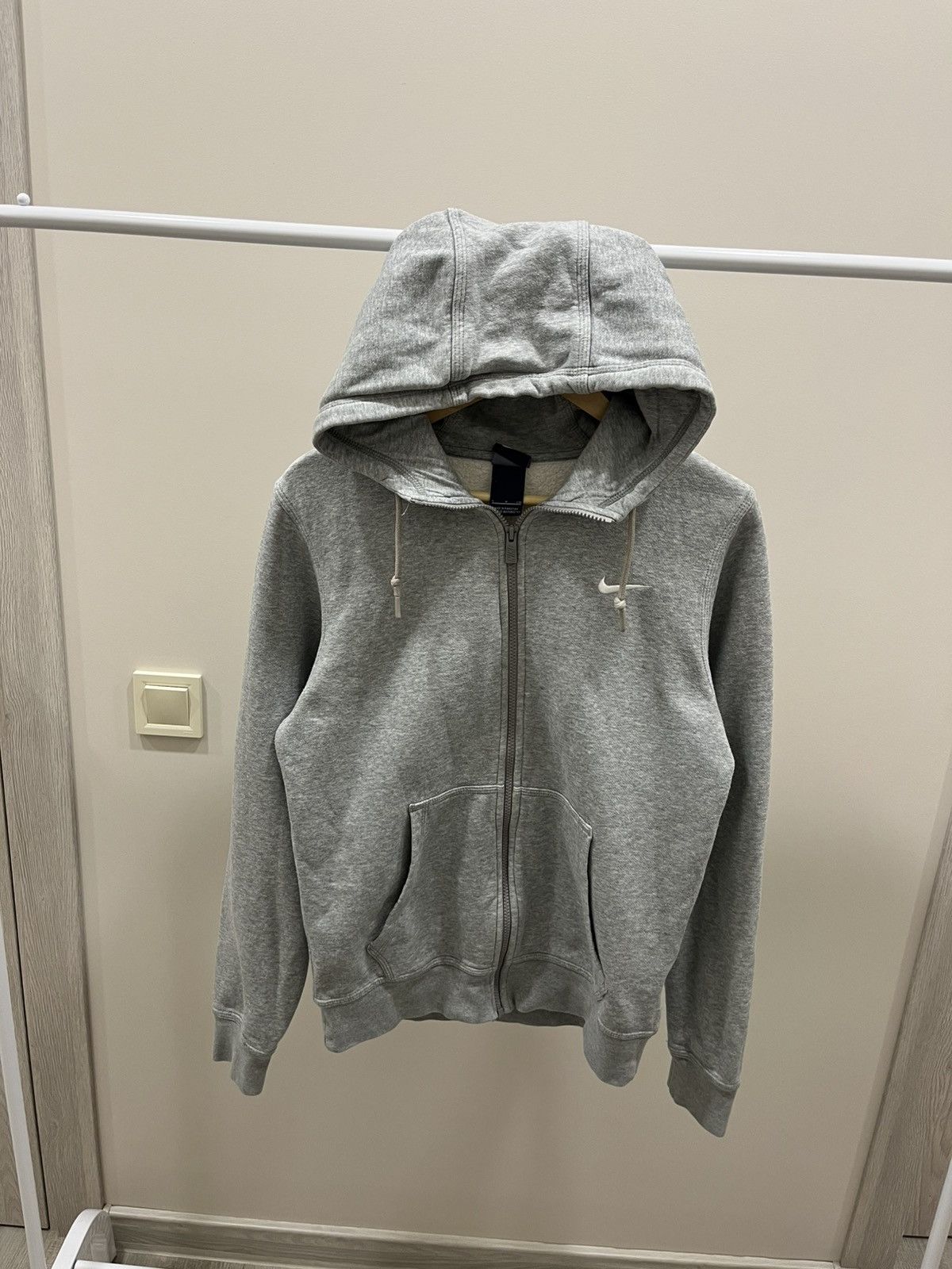Nike Vintage 20's Nike Zip Hoodie Swoosh Gray Blank USA Y2K Style Size US S / EU 44-46 / 1 - 1 Thumbnail