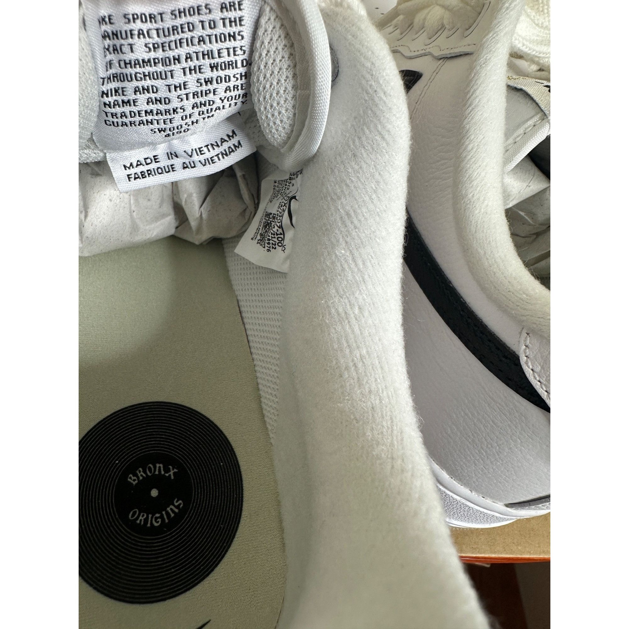 Nike WMNS Air Force 1 ‘07 PRM Leather 40th Anniversary Edition Br Size US 10 / EU 43 - 6 Thumbnail