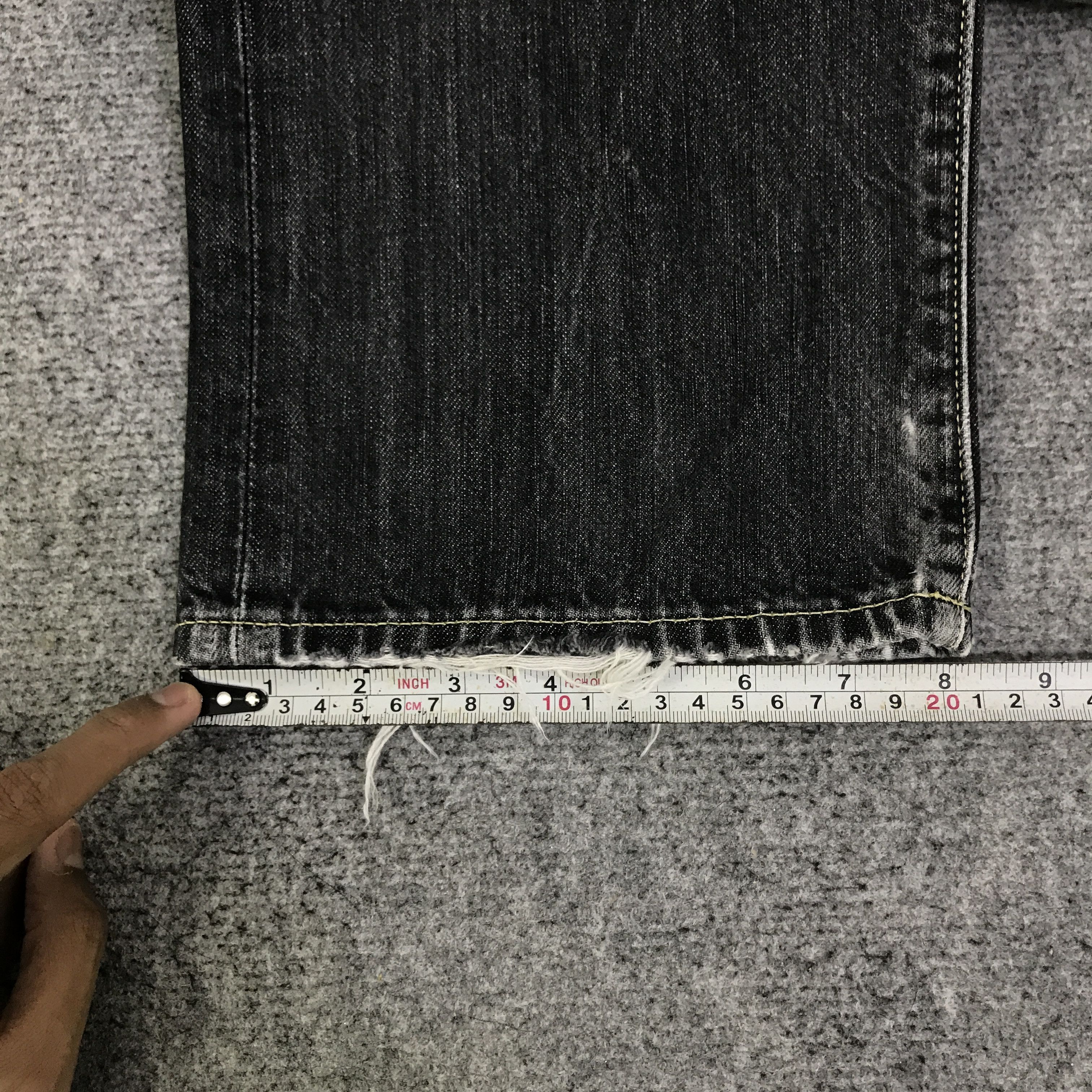 Japanese Brand Black Faded Denim japan Uniqlo jeans pants K130B23 Size US 33 - 11 Thumbnail