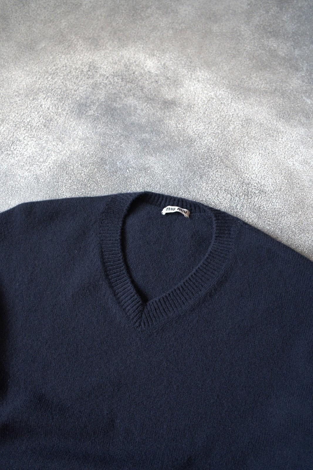 Miu Miu SS22 Miu Miu Runway Cropped Sweater Embroidered Logo Wool Size US S / EU 44-46 / 1 - 5 Thumbnail