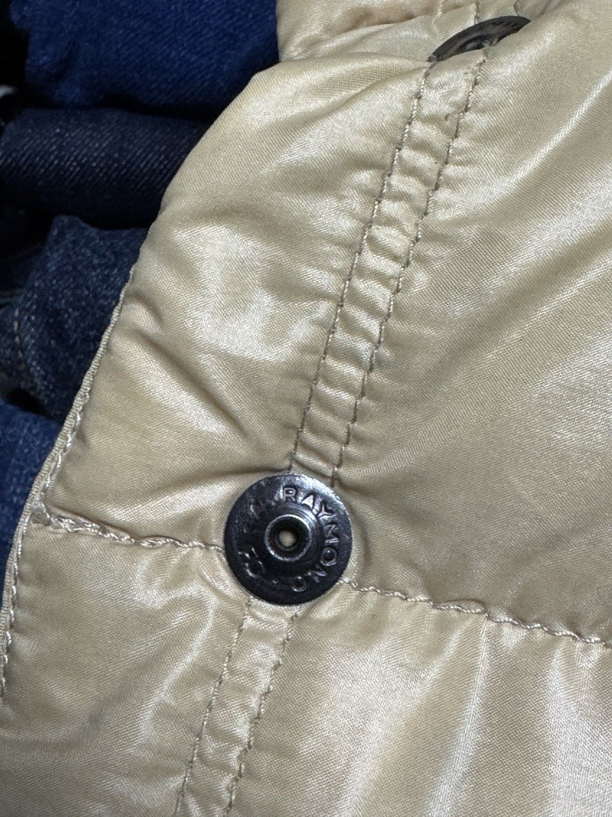 Moncler 1981 Vintage Archive MONCLER Down Vest Gilet Made France T3 Size US M / EU 48-50 / 2 - 12 Thumbnail