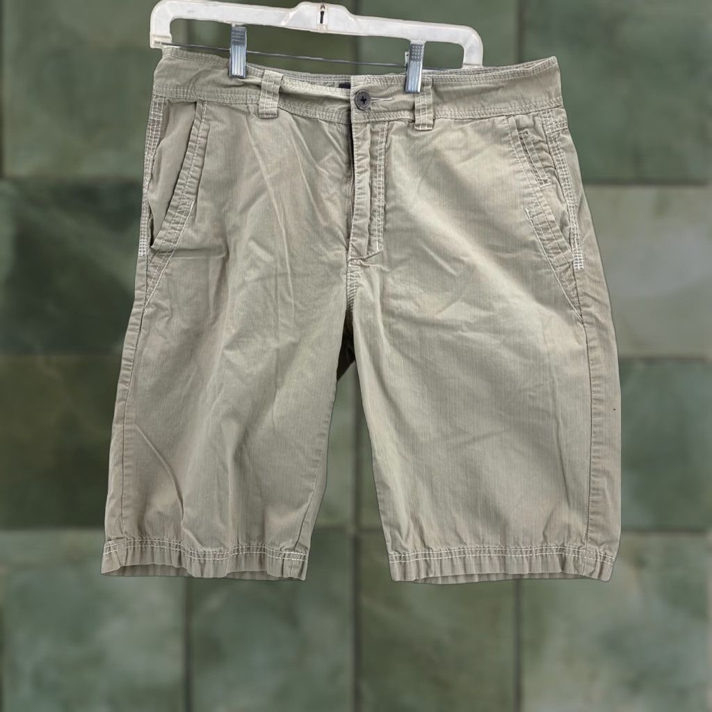 BKE BKE Standard Fit Mens Shorts 33 Norman Chino Beige Plaid 33in Inseam 11.5in Polyester Spandex Flat Front Casual Men Size US 33 - 1 Thumbnail