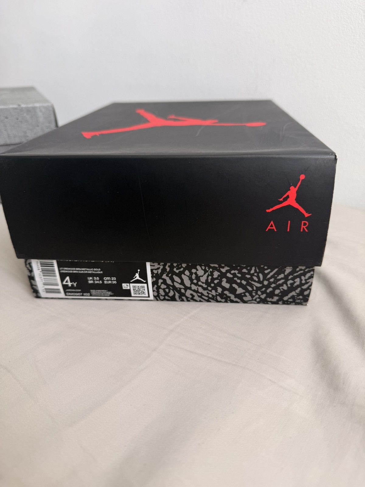 Nike Jordan 4 retro smoke grey Size US 5 / IT 35 - 7 Thumbnail