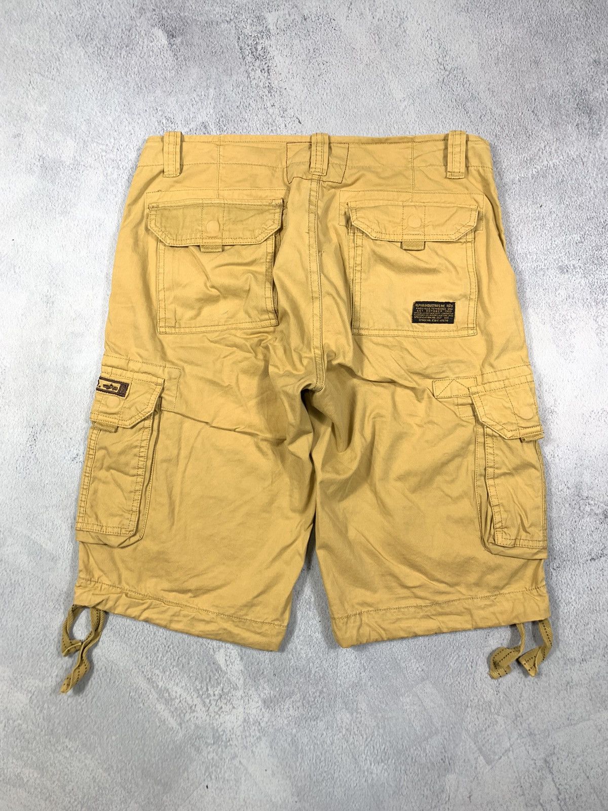 Alpha Industries × Vintage Vintage Y2K Alpha Industries cargo shorts size 31 Size US 31 - 2 Thumbnail